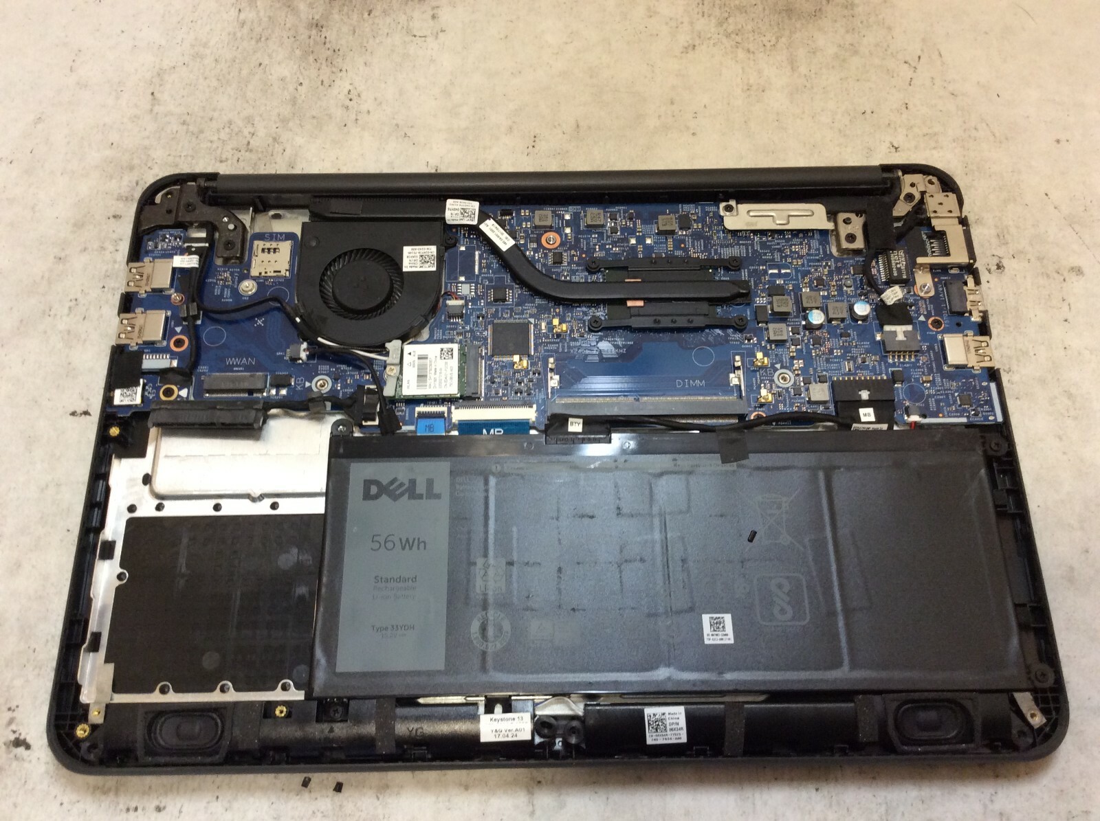 Dell Latitude 3380 Laptop 13″ Intel Core i3 7th Gen LOCKED BIOS RUINED LCD -PP