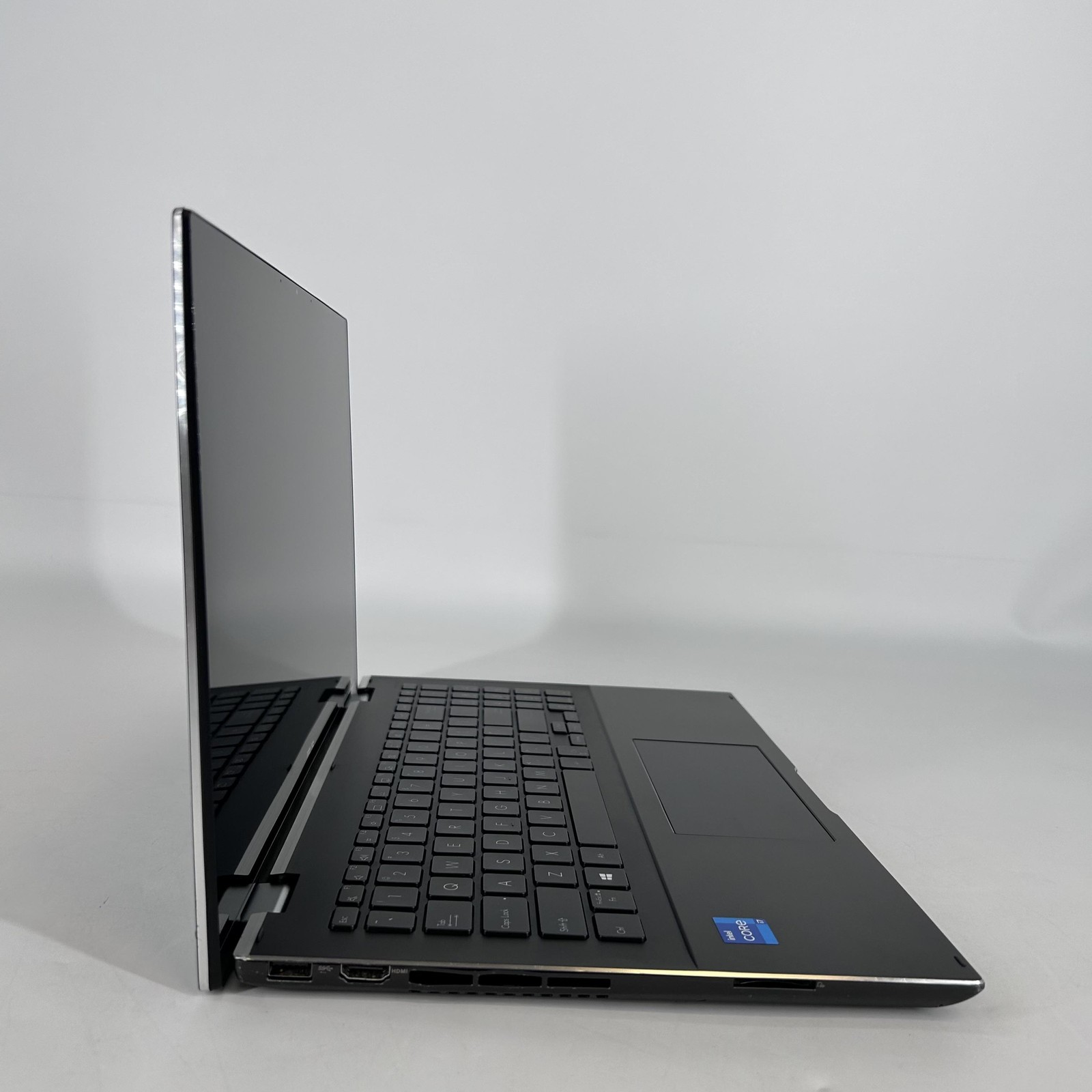 Asus Zenbook Flip 15 FHD TOUCH i7-1165G7 2.8GHz 16GB 1TB SSD GTX 1650 Max-Q Good