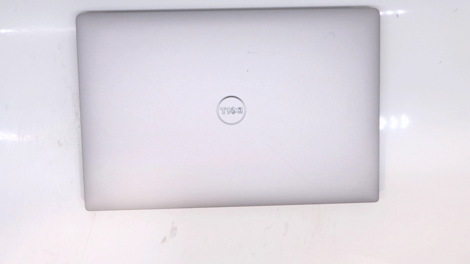 Dell Precision 5510 16″ Xeon E3-1505M 16GB 1TB – Very Good