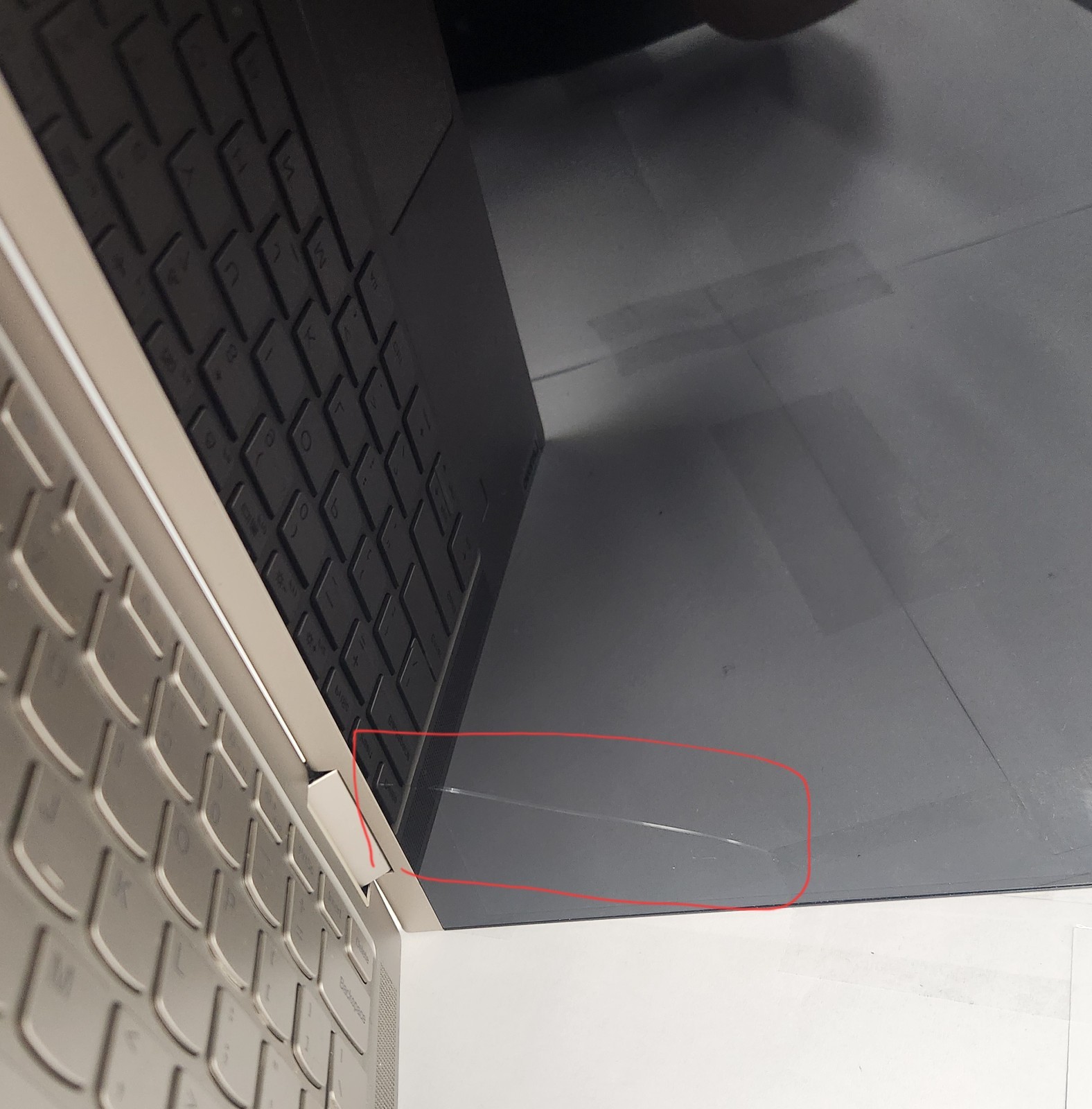 Lenovo Yoga 14in 2-n-1 Laptop, i5 10th Gen, 8GB RAM, 256GB SSD, Win 10 Pro READ!