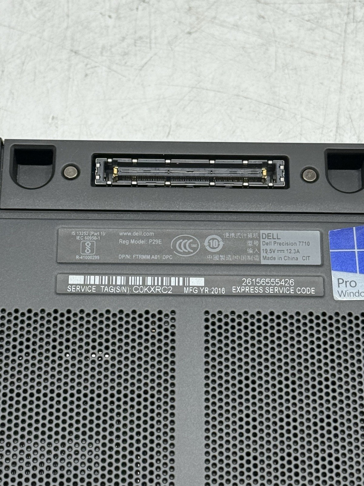 Dell Precision 7710 17.3” 4K Xeon E3-1575MV5 64GB RAM 1TB + 2TB M4000M Win10P