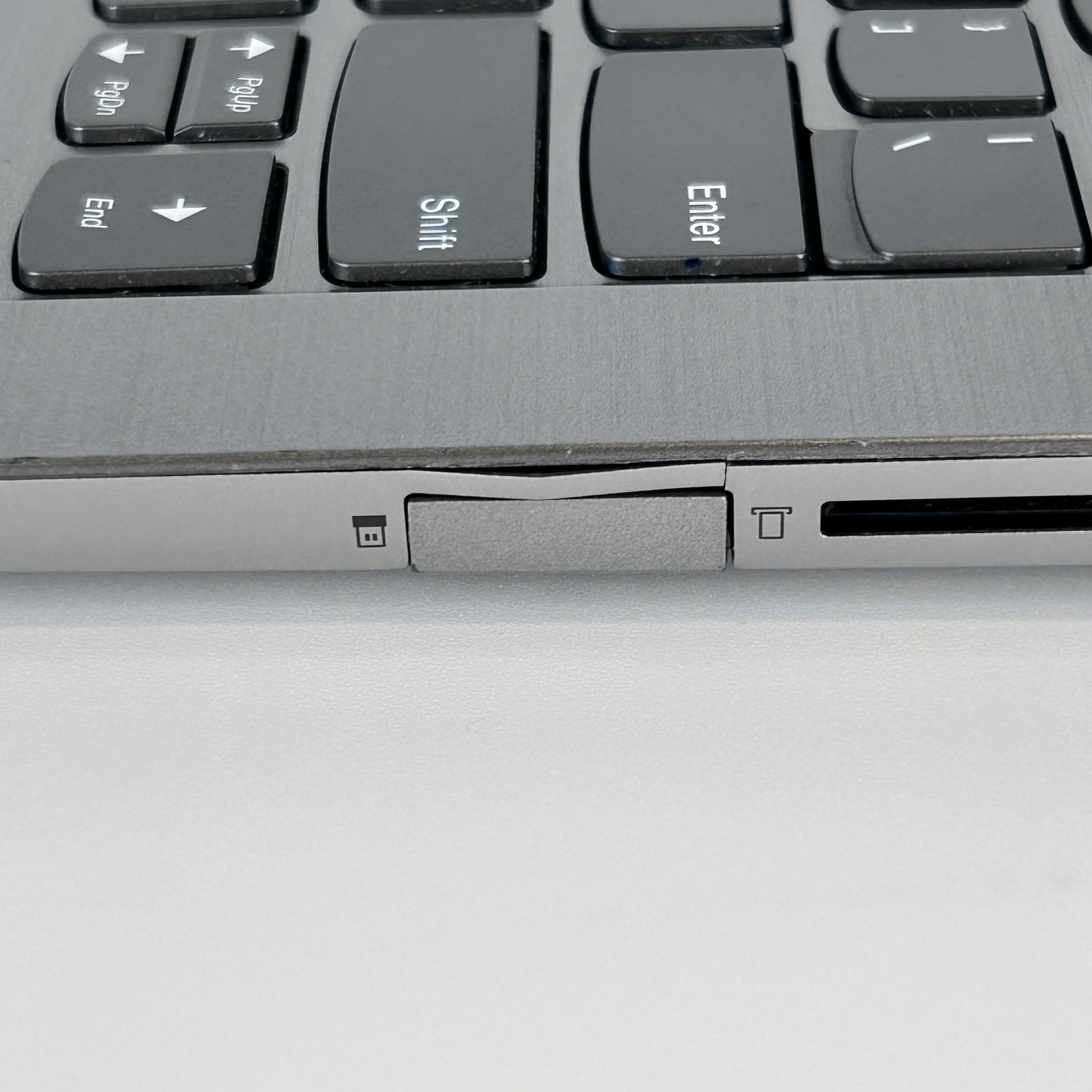 Lenovo ThinkBook 14 Gen 1 Gray FHD i5-1035G1 1.00GHz 16GB 256GB SSD Good