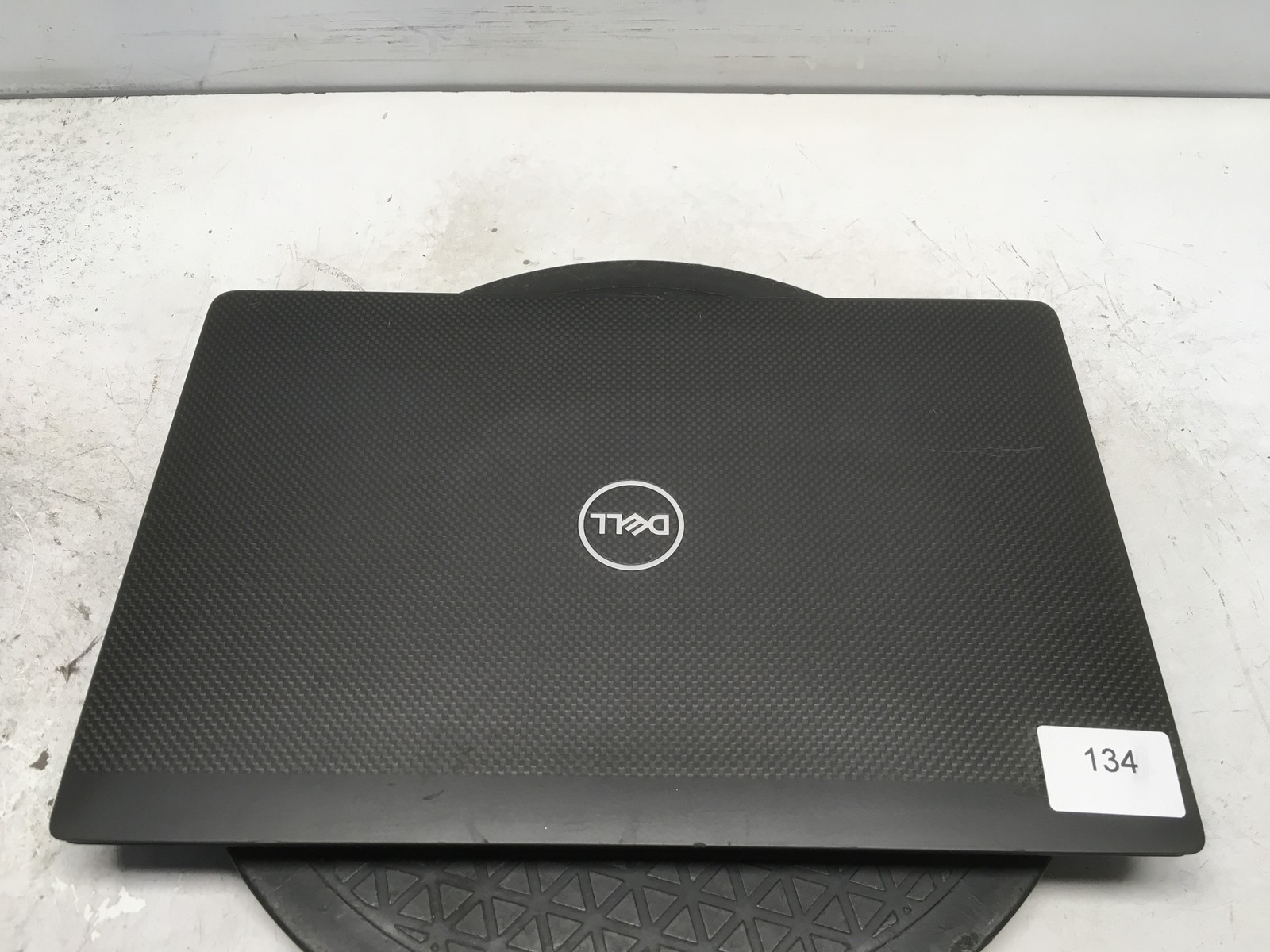 Dell Latitude 7410 Intel i7-10610U 1.8GHz 16 GB NO HDD No Batt