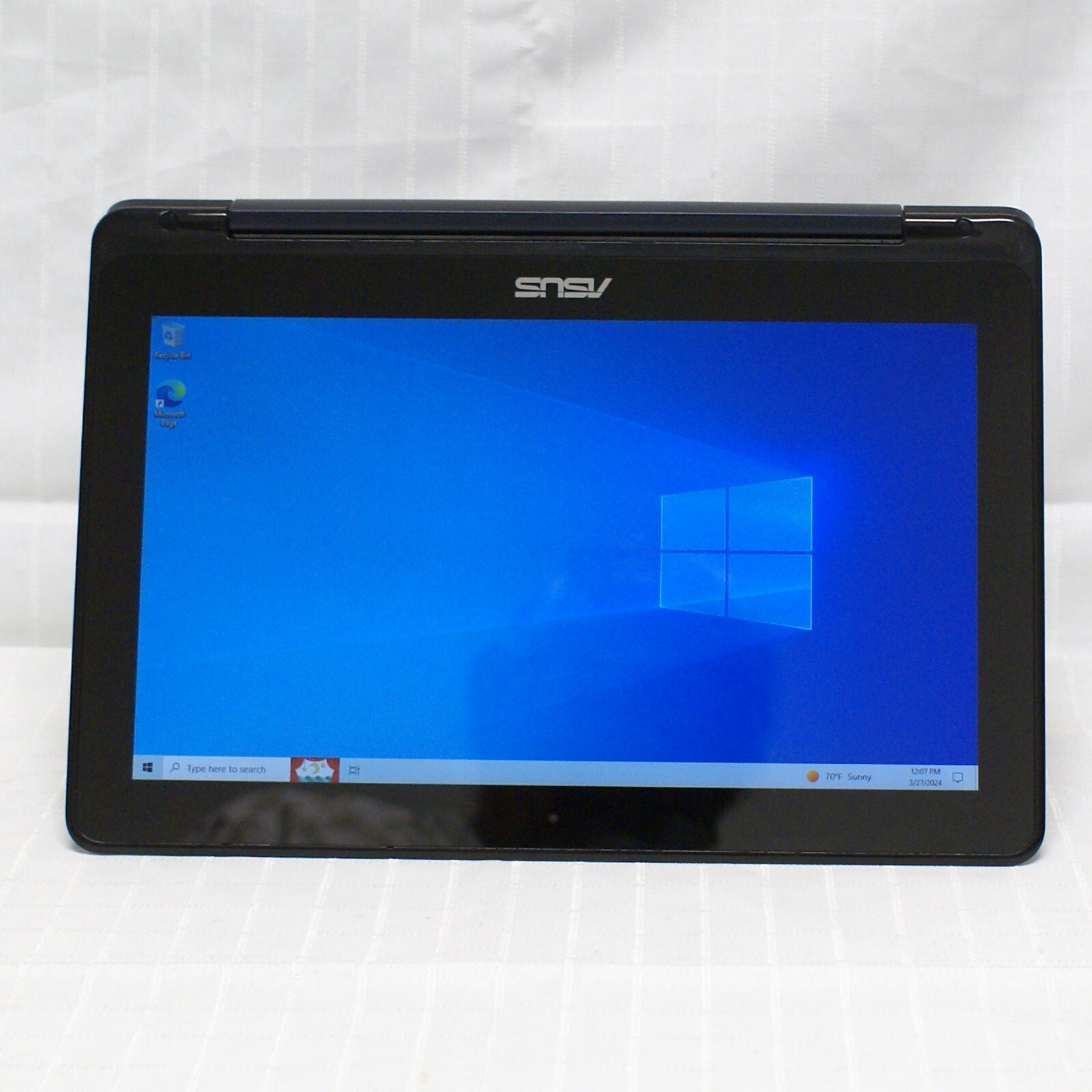 ASUS TP200SA Celeron N3050 1.6 GHz 4GB 64gb EMMC Touch Screen Windows 10 Home