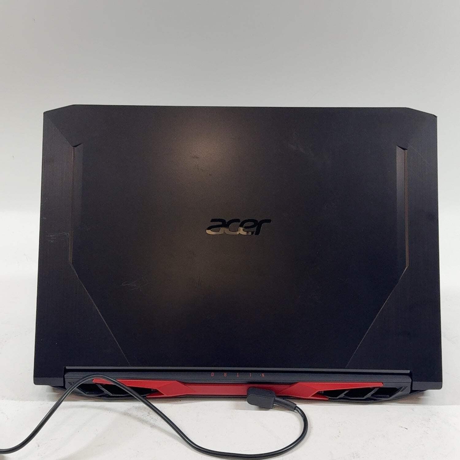 Broken Acer Nitro 5 i5-10300H 16GB RAM 512GB SSD GeForce GTX 1650 Ti READ