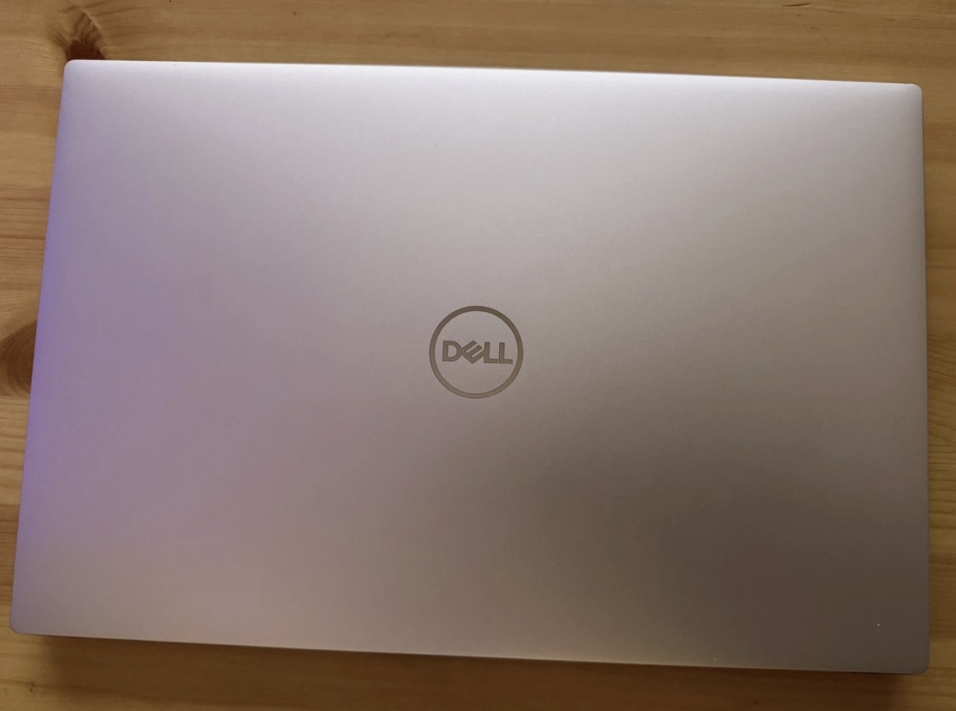 Dell XPS 9520 15.6″ FHD Intel Gen i7-12700H 1TB SSD, 32GB DDR5 Memory RTX 3050