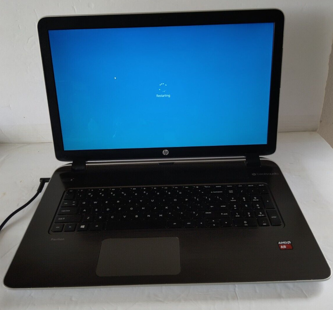 HP PAVILION 17″ AMD A8-6410 APU 2.00GHz 6GB 1 TB WIN 10 HOME