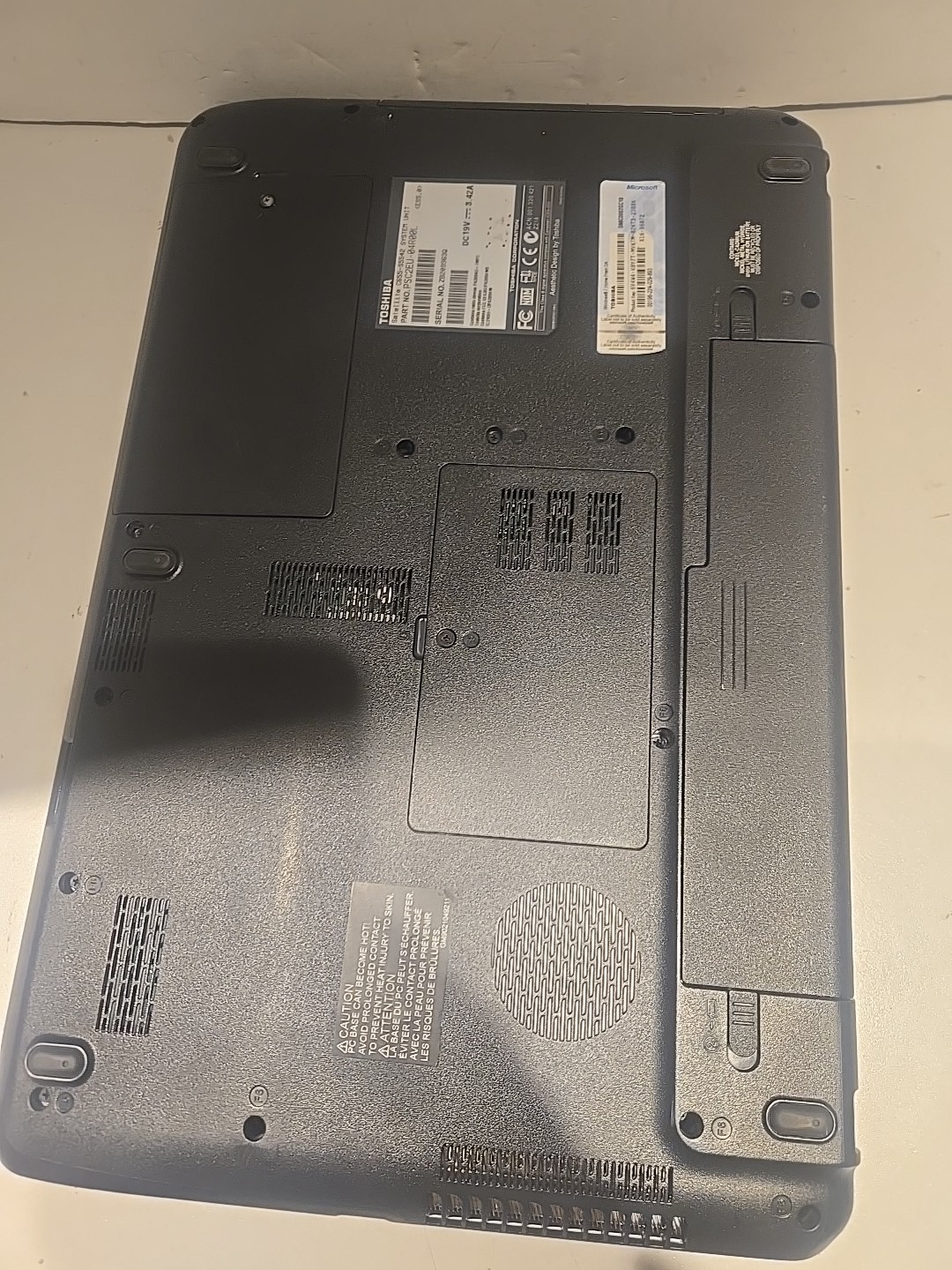 Toshiba Satellite C655-S5229 Intel i3-2310M 2.1GHz 6 GB NO HDD