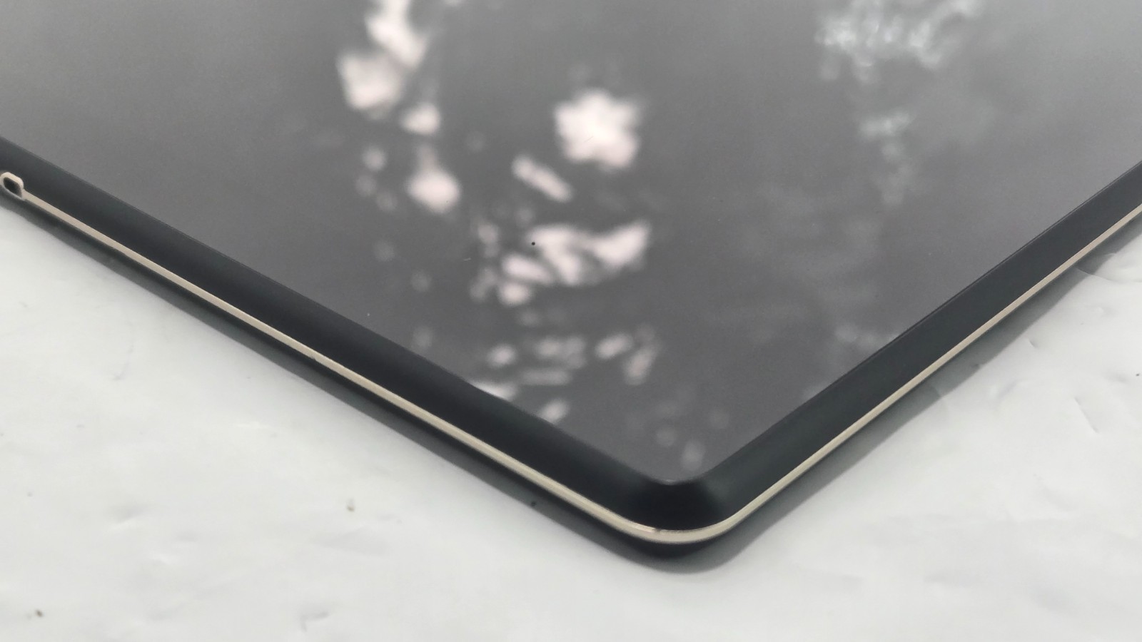 Lenovo Portable Tablet Computer TB-X605F 10.1