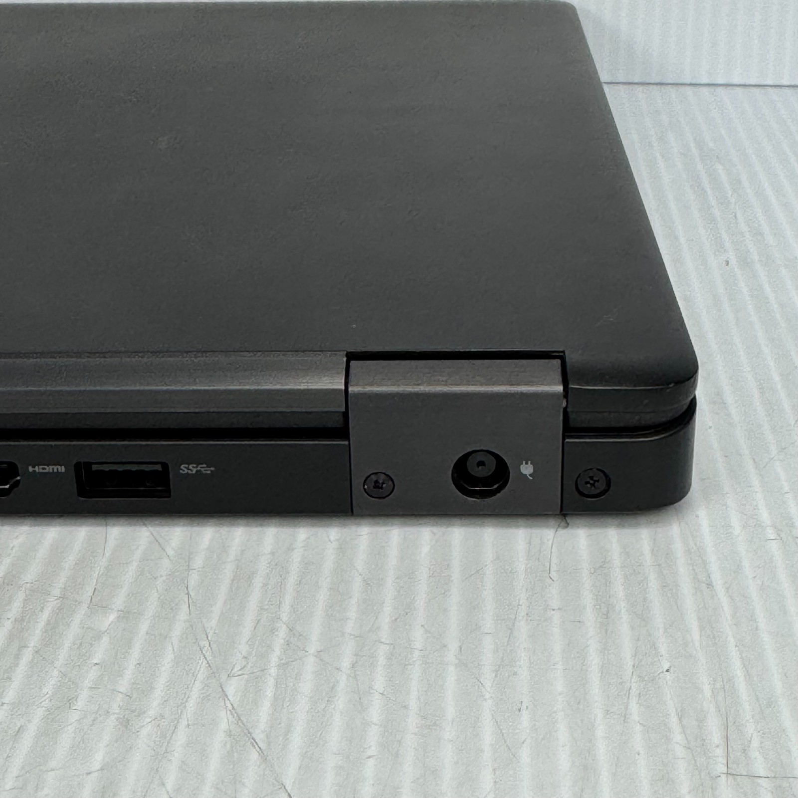 Dell Latitude 5480 i5-7200U 14″ Windows 11 Pro Laptop 128GB SSD 16GB RAM *WEAR*