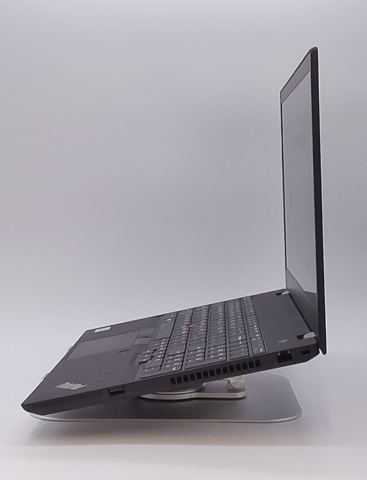 Lenovo ThinkPad T15 Gen 1 Used 15.5″ Intel i5-10310U 8GB 256GB NVMe – USED NO AC