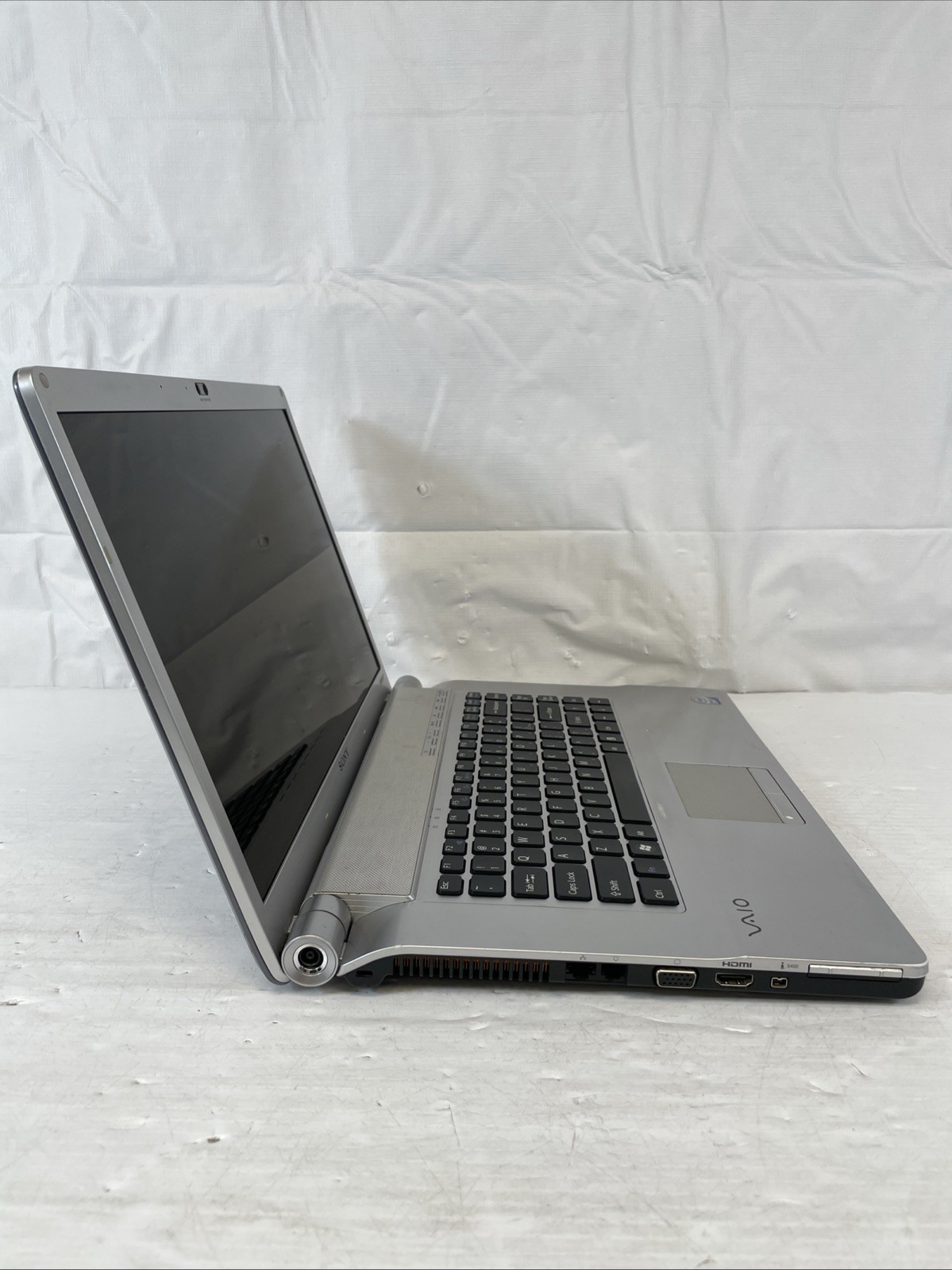 Sony VAIO VGN-FW139E Intel Core 2 Duo 2.26GHz 3GB RAM 250GB HDD Radeon Win10 Pro