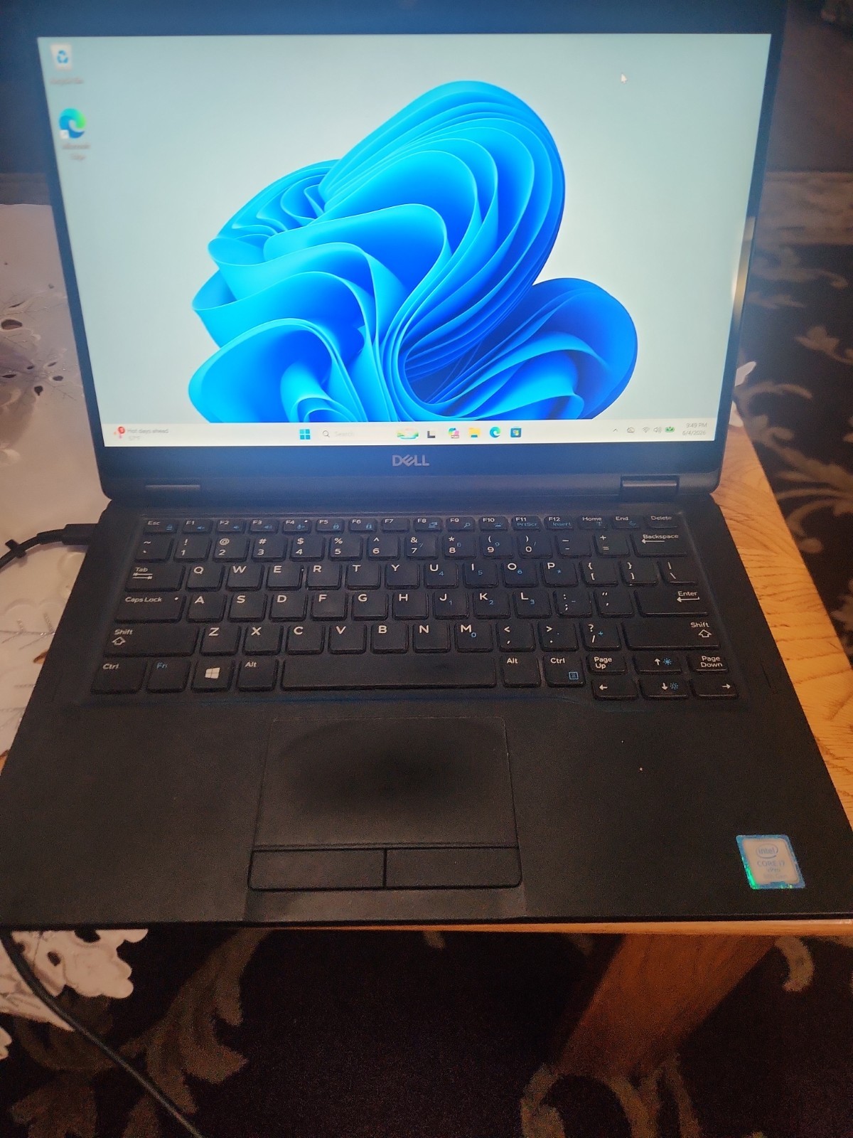 Dell Latitude 7390 2-in-1 (i7-8650U 1.90GHZ 16GB RAM 256GB) WIN11Pro +Charger