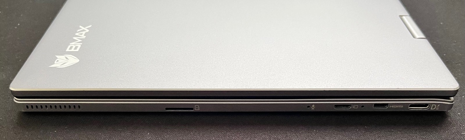 BMAX Y11. 11”. 1.10GHz Intel N4120 Quad-Core.256GB SSD.8GB.Windows 11 Pro (25H2)