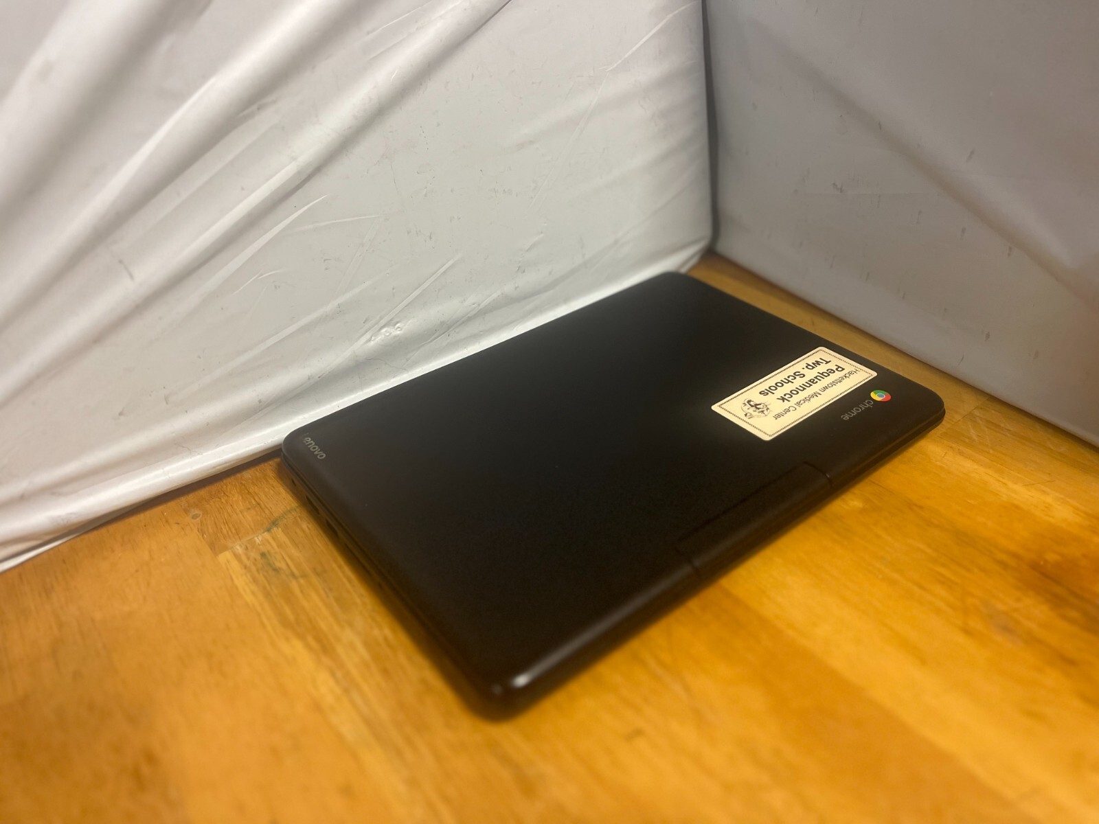Lenovo N23 Chromebook 11.6″ (16GB eMMC, Intel Celeron N3060, 4GB RAM) Laptop…