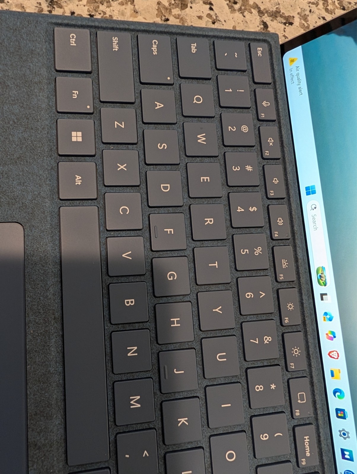 Microsoft Surface Pro 13” w/keyboard and case – Snapdragon X Plus, 16gb ,256gb