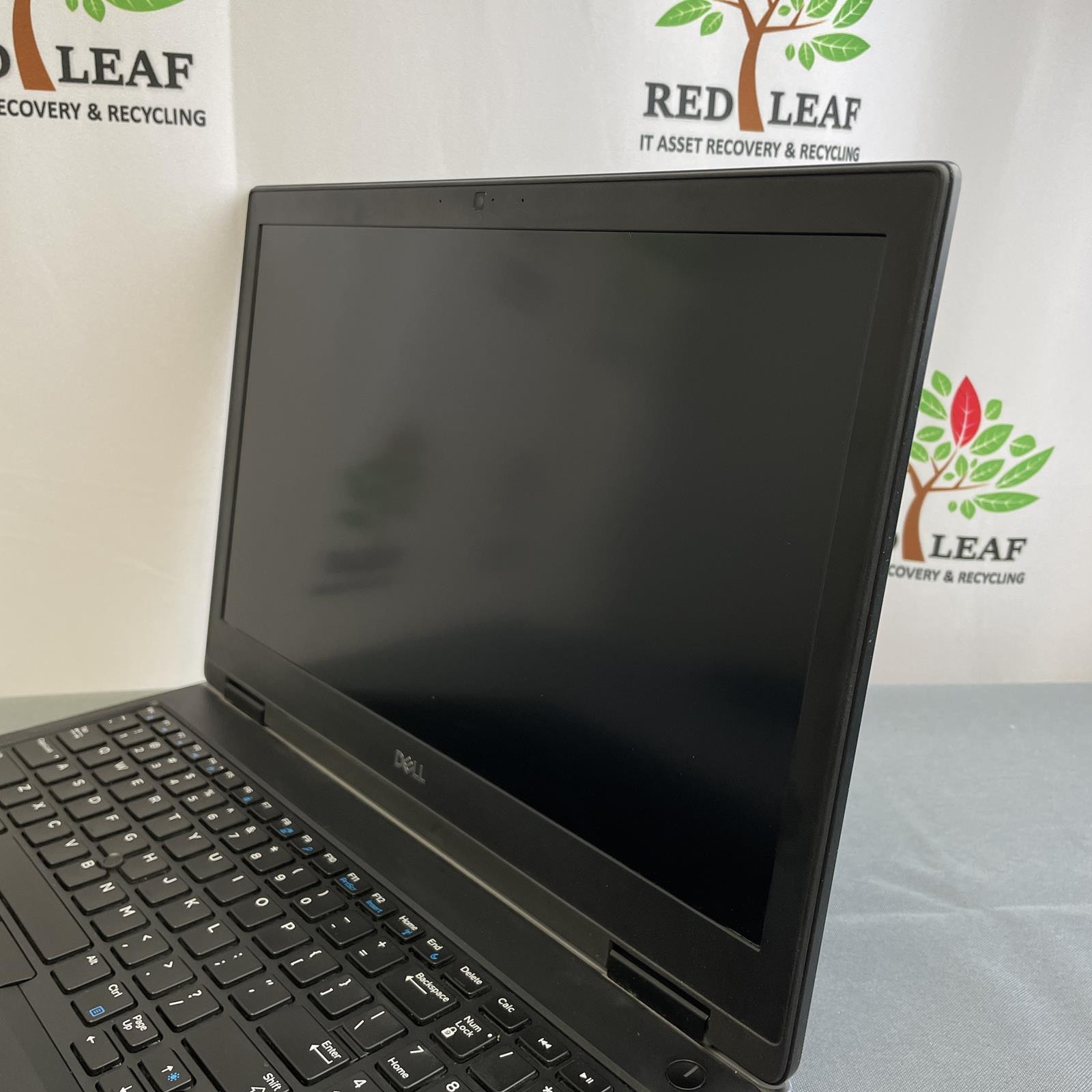 DELL Precision 7530 15.6″ 4K, Xeon-E-2186M, 32GB, 1TB NVMe, P3200, W11P | B/C
