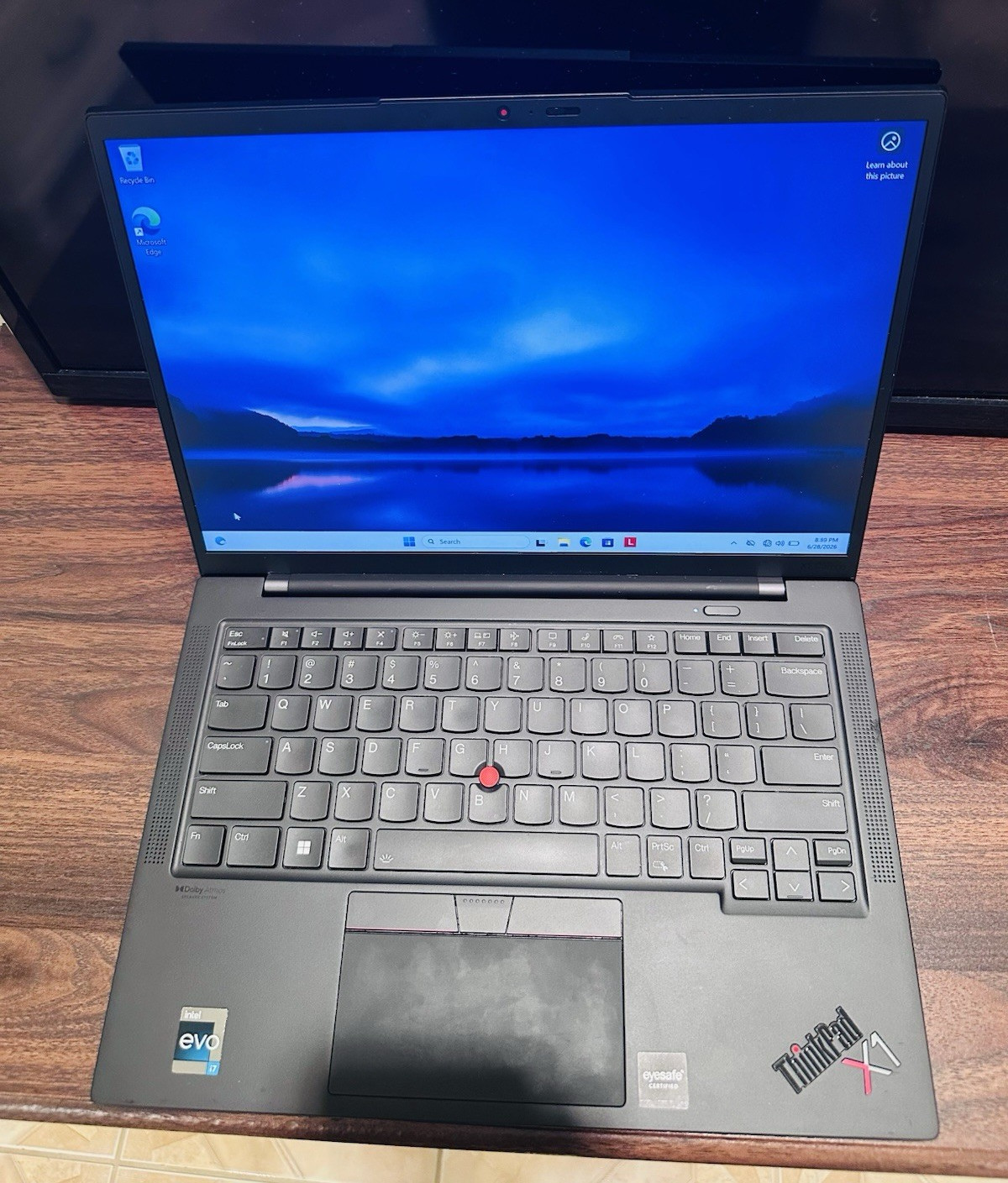 Touchscreen Lenovo ThinkPad X1 Carbon Gen 10 14in i7 12th Gen Win11 Pro