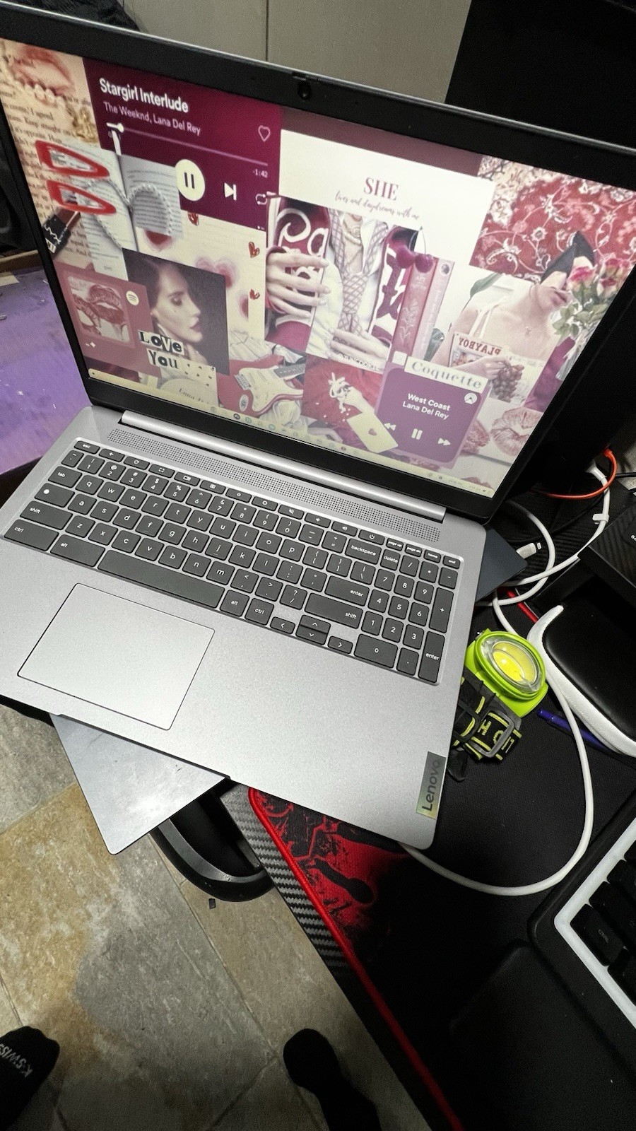 Lenovo IdeaPad 3 Chrome 15IJL6 Chromebook 15.6″ Celeron 4GB 64GB Silver