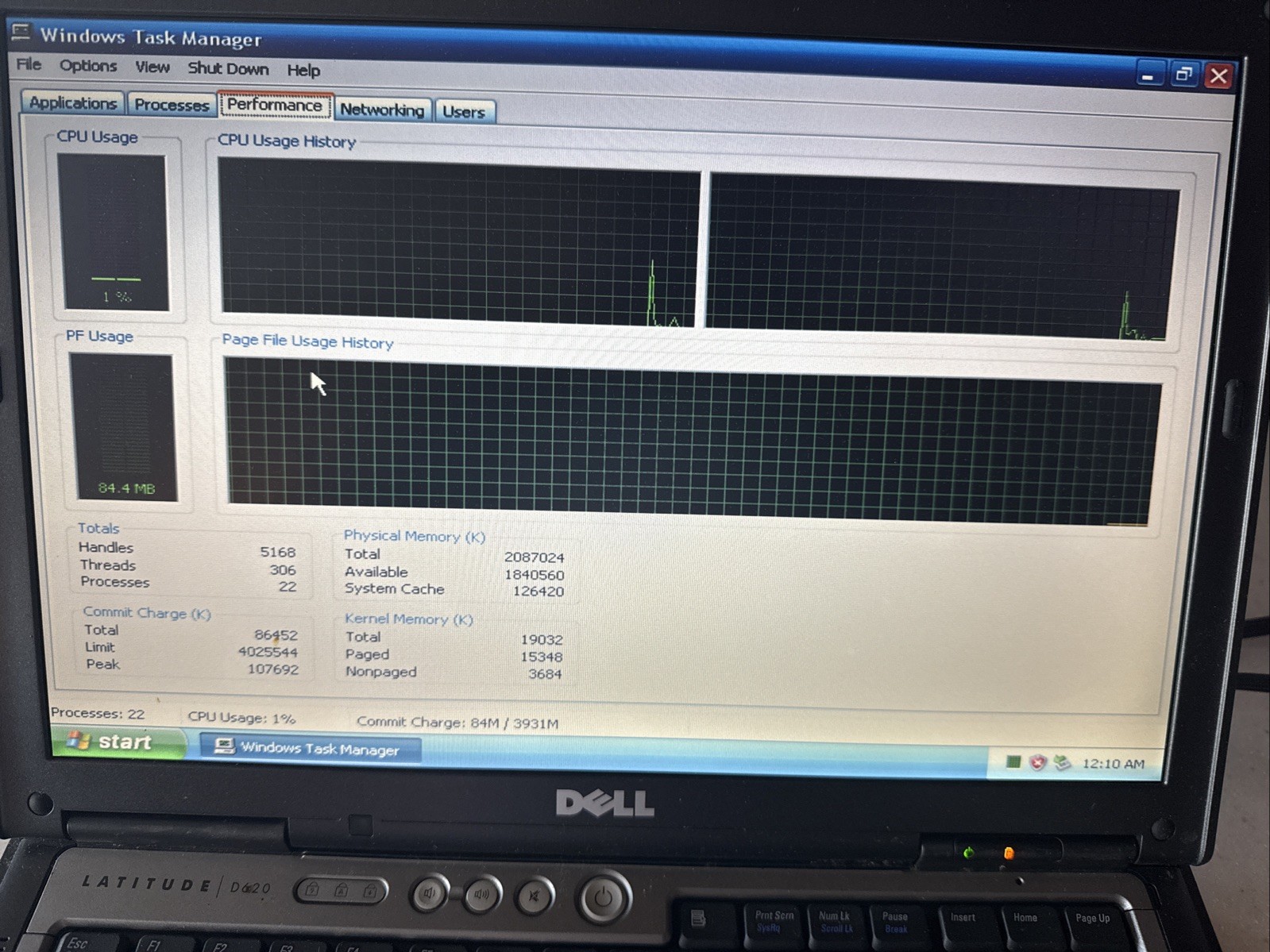 Dell Latitude 14in. (60GB, 1.83GHz, 1GB) Notebook/Laptop – Gray – D620 No Cords