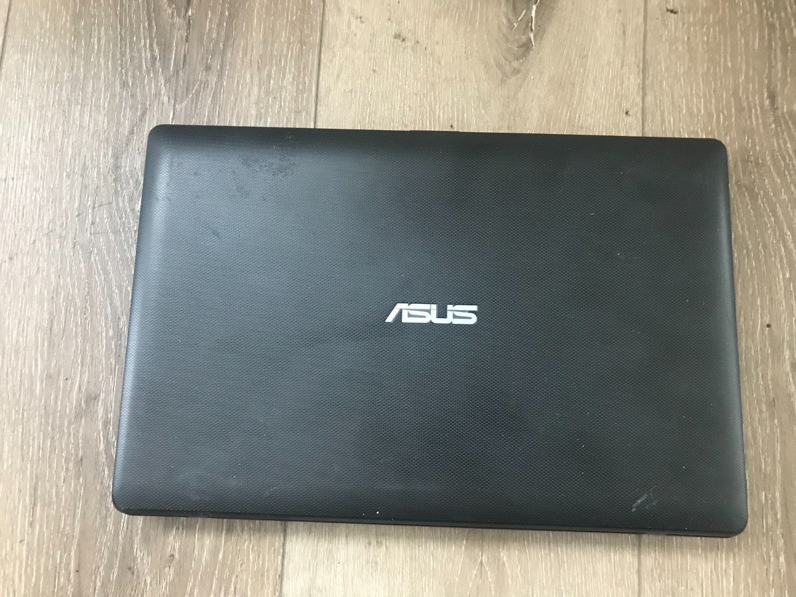 Asus X200CA X200CA-HCL1250 11.6″ Intel Celeron 1007U 1.50GHz 4GB RAM 500GB HDD