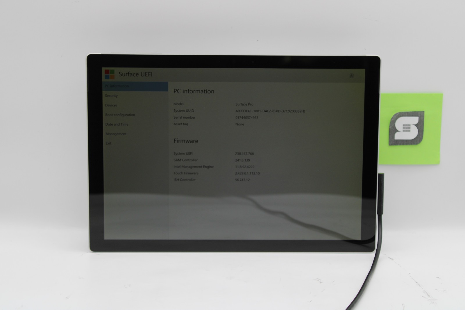 Microsoft Surface Pro 5 1796 m3-7Y30 @ 1.00 GHz 4GB RAM 128GB SSD No OS