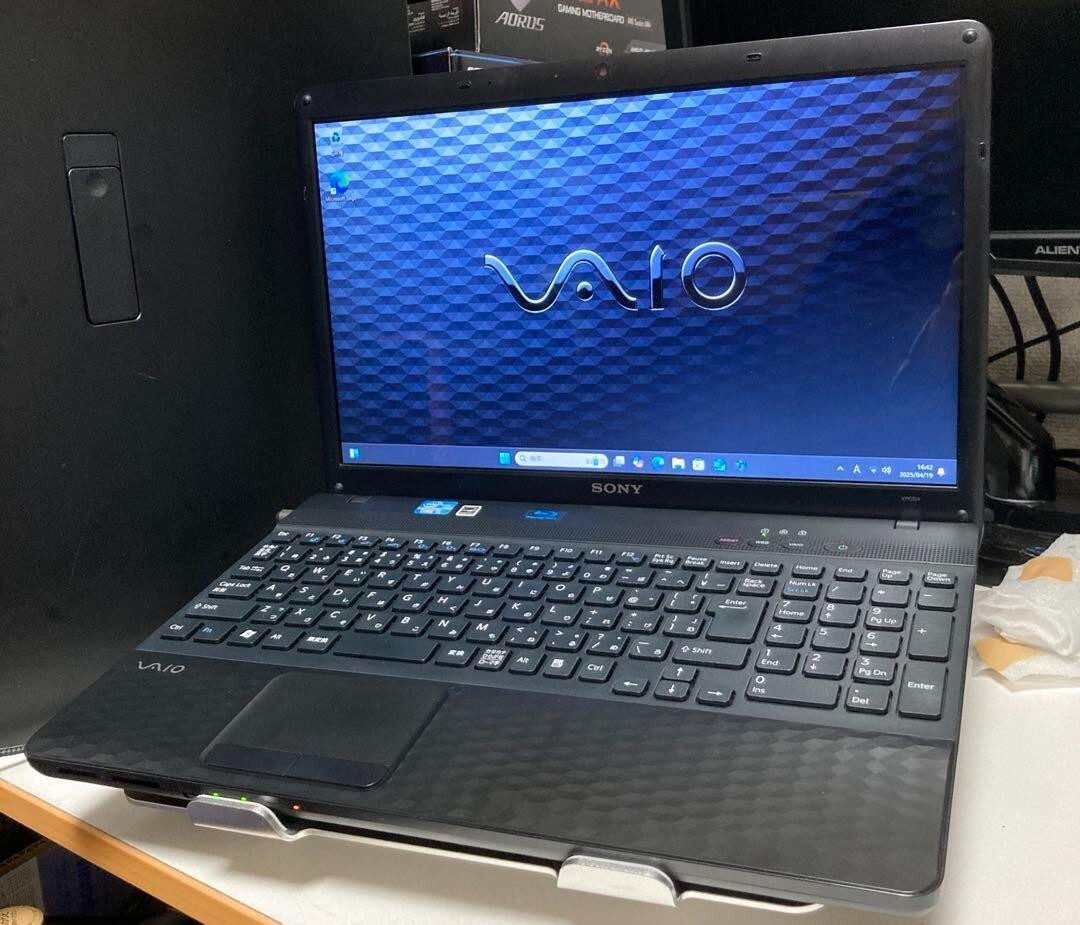 SONY VAIO i5-2450M Blu-ray Intel Core i5-2450M Notebook PC collection b919