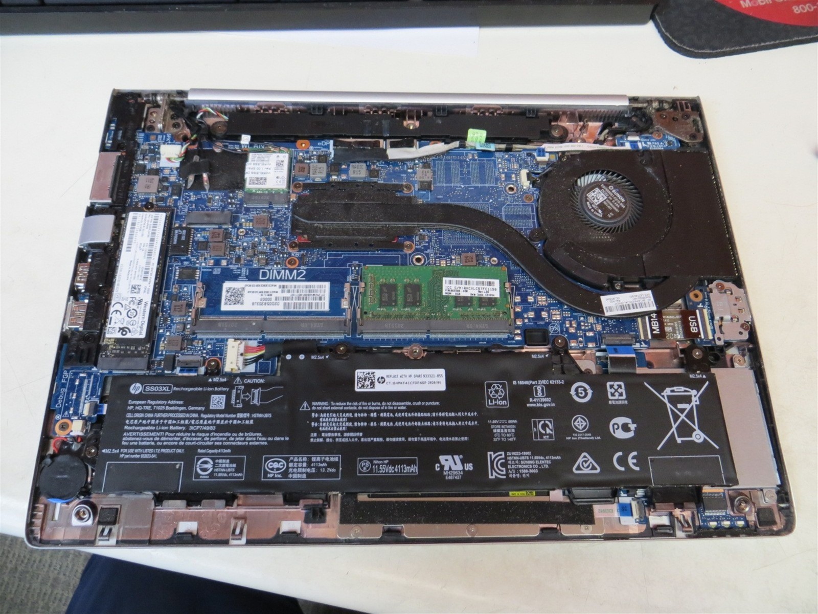 Scratched LCD HP EliteBook 840 G6 Laptop Intel i7-8565U 1.8GHz 8GB 512GB SSD
