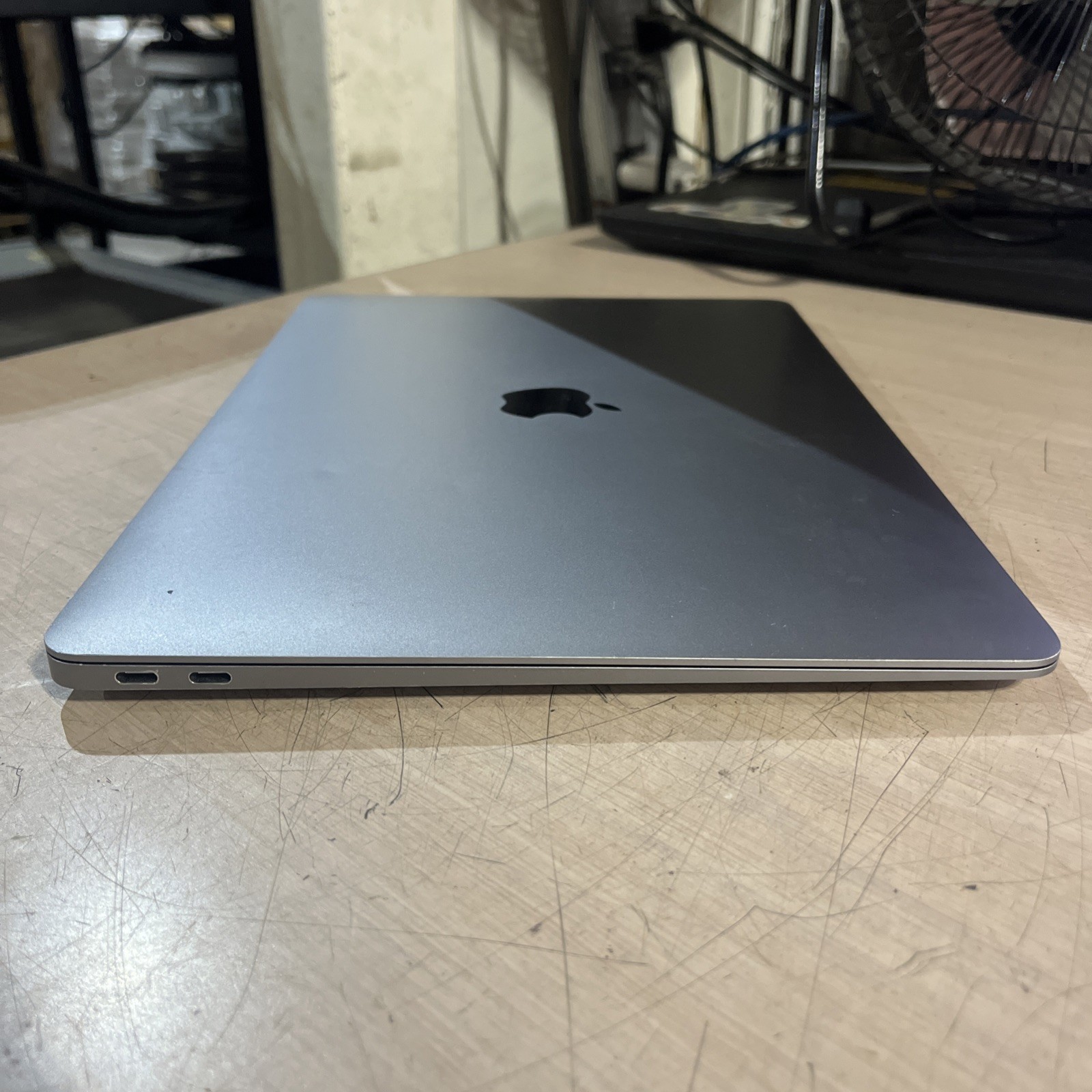 APPLE MACBOOK AIR 13″ SCISSOR, 2020 CORE I3-1000NG4 1.1GHZ 8GB RAM 256SSD