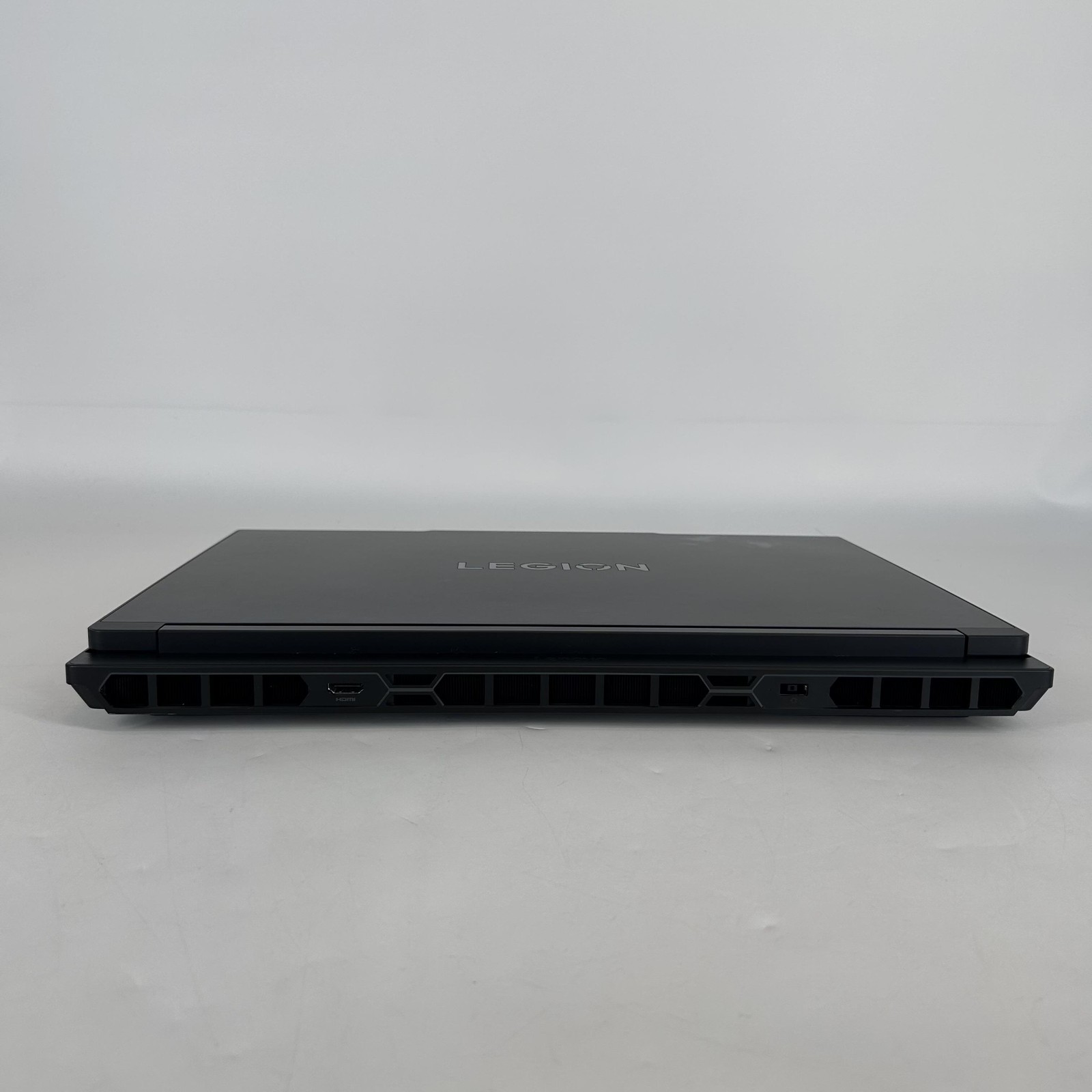 Lenovo Legion 9i Gen 10 18 UHD+ 2.7 GHz Ultra 9 275HX 64GB 2TB/2TB RTX 5090