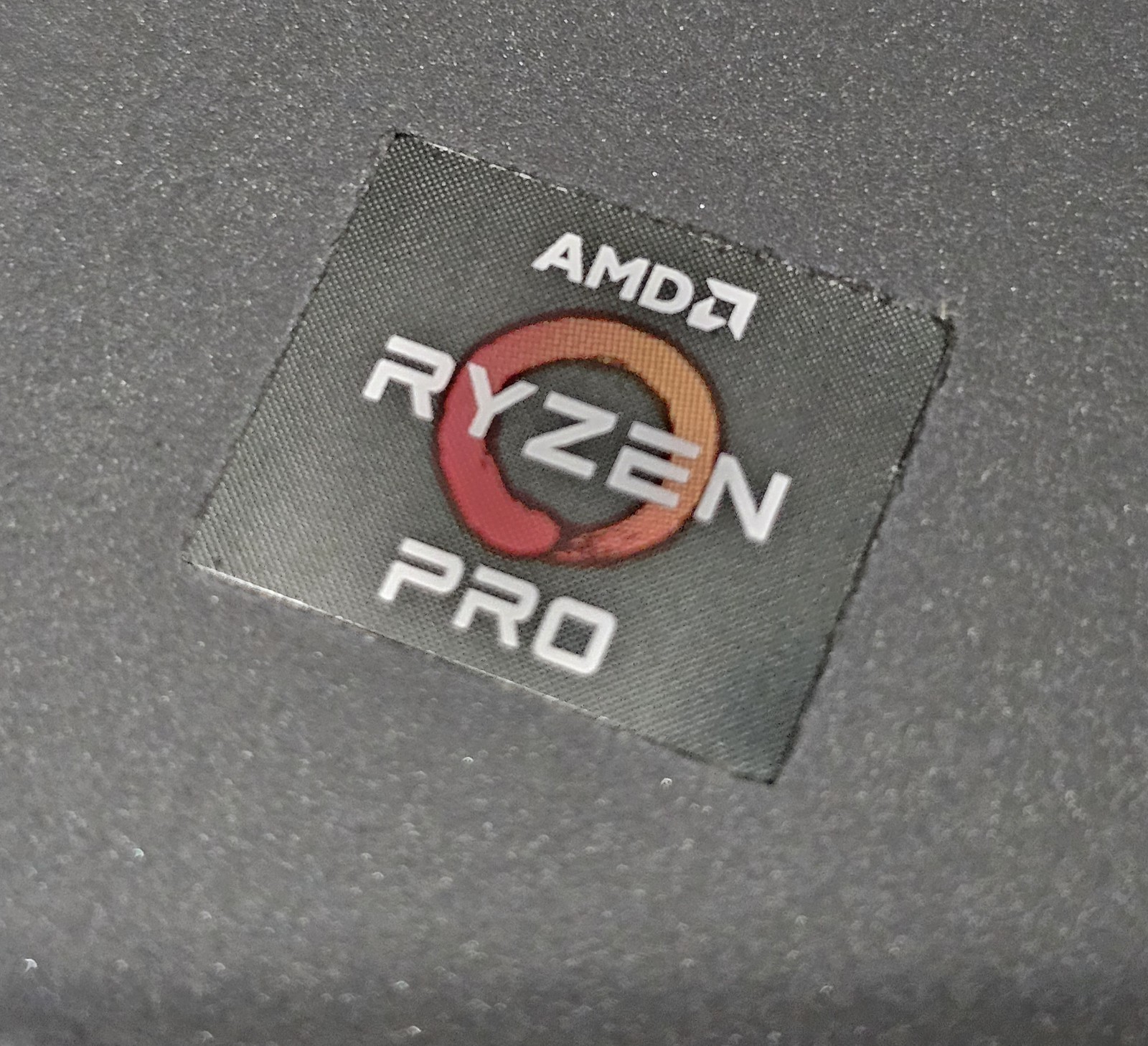 ThinkPad T495 Ryzen 7 Pro/ Radeon Vega Graphics 24GB RAM 512GB SSD WIN 11/Webcam