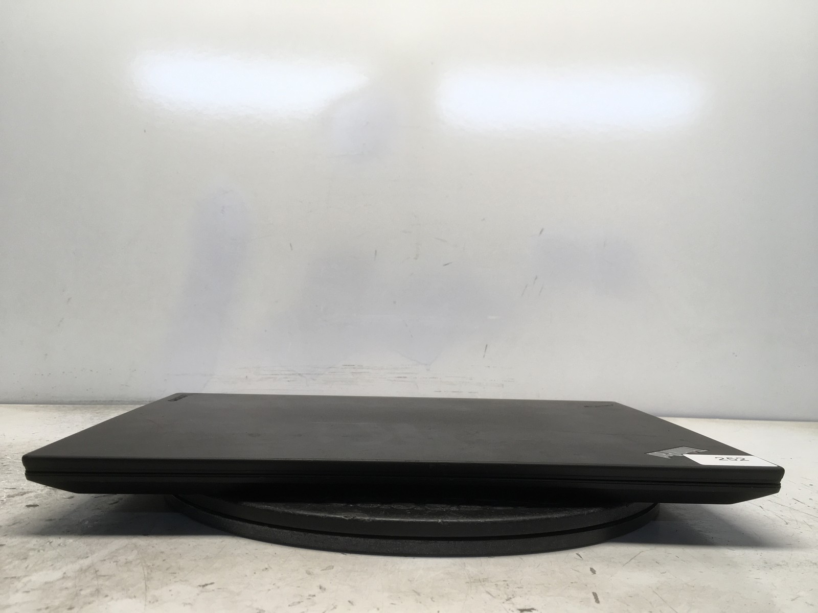 Lenovo ThinkPad T580 Intel i5 8th gen No RAM NO HDD No Batt