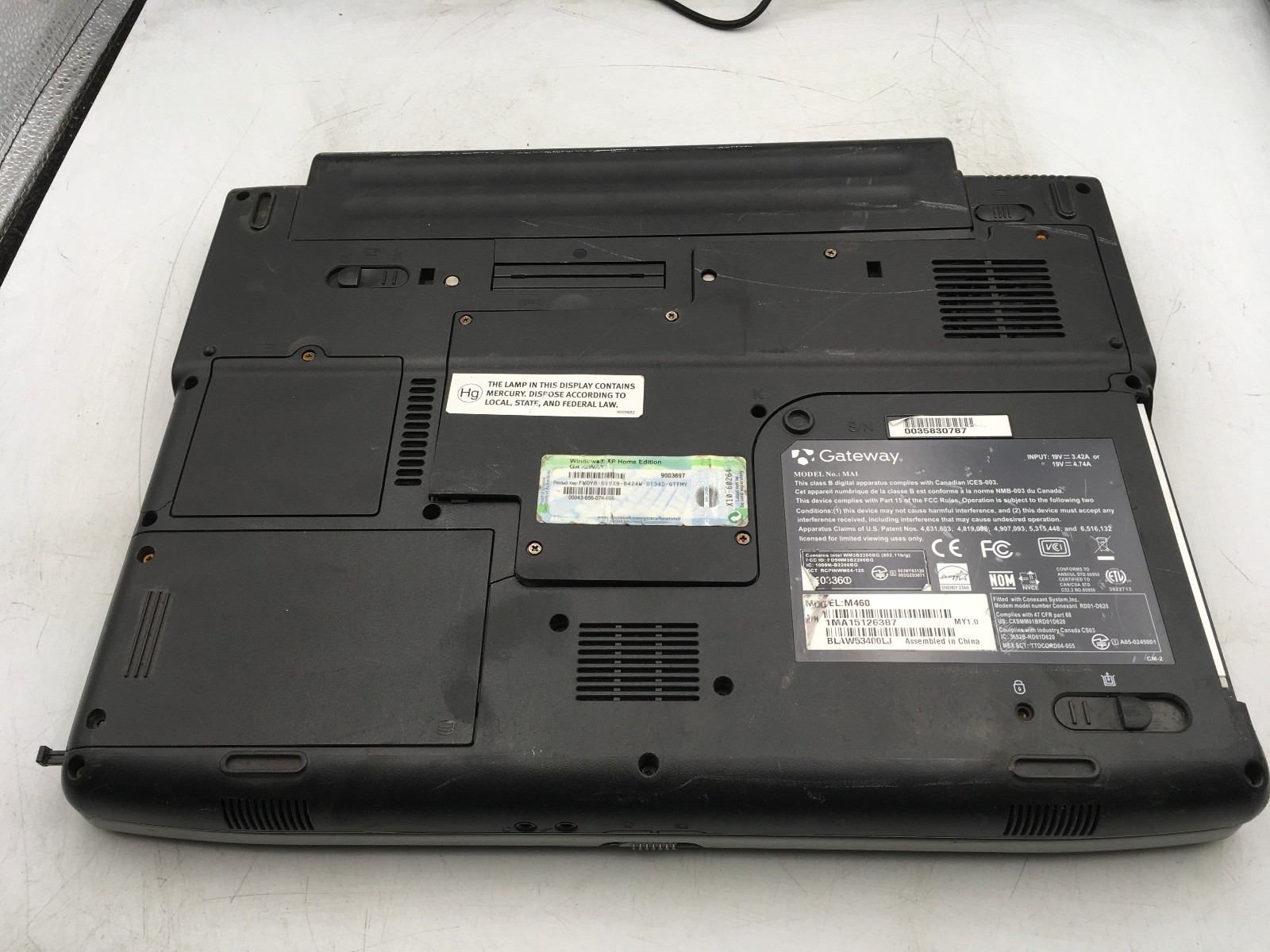 GATEWAY MA1 M460 – FOR PARTS/BAD HINGE/ NO POWER – INTEL CELERON M – 1GB RAM -BB