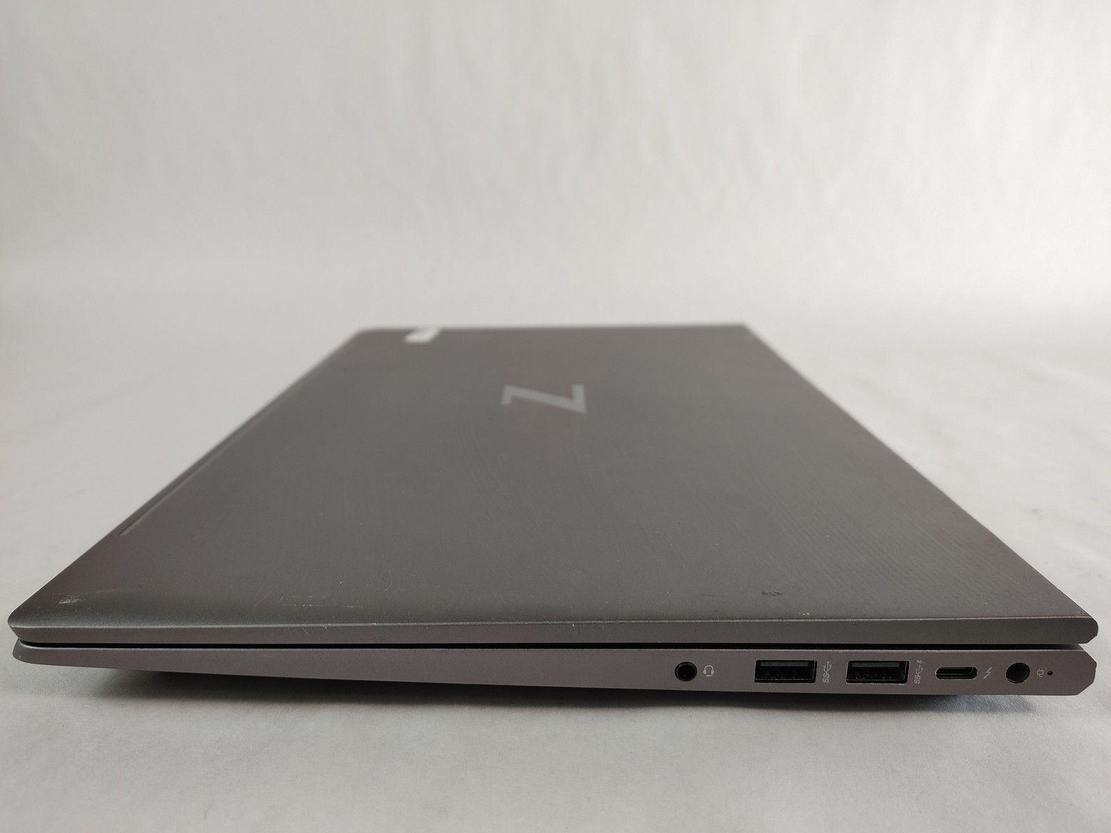 HP Zbook Power G8 Core i9-11900H 2.50 GHz 64 GB DDR4 2 TB NVMe Windows 11 Pro