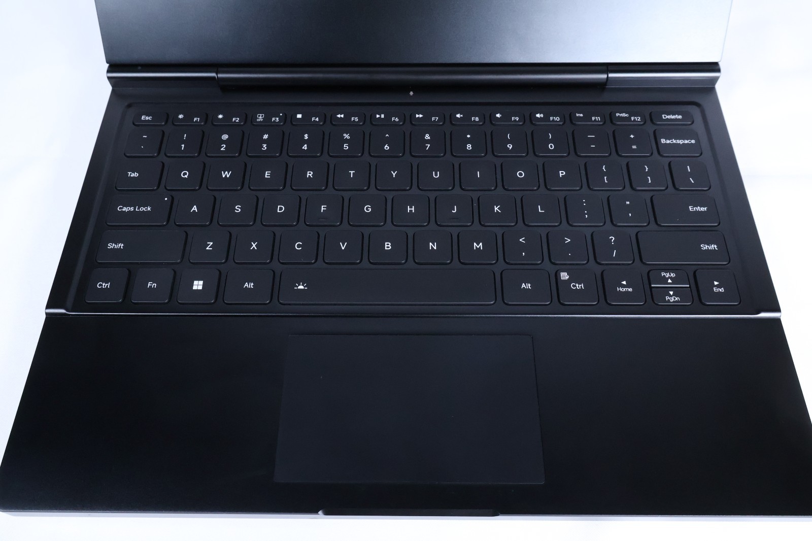 GPD Duo 64GB 2TB Dual 13.3″ AMOLED Laptop Ryzen AI 9 HX 370 Radeon 890M CIB