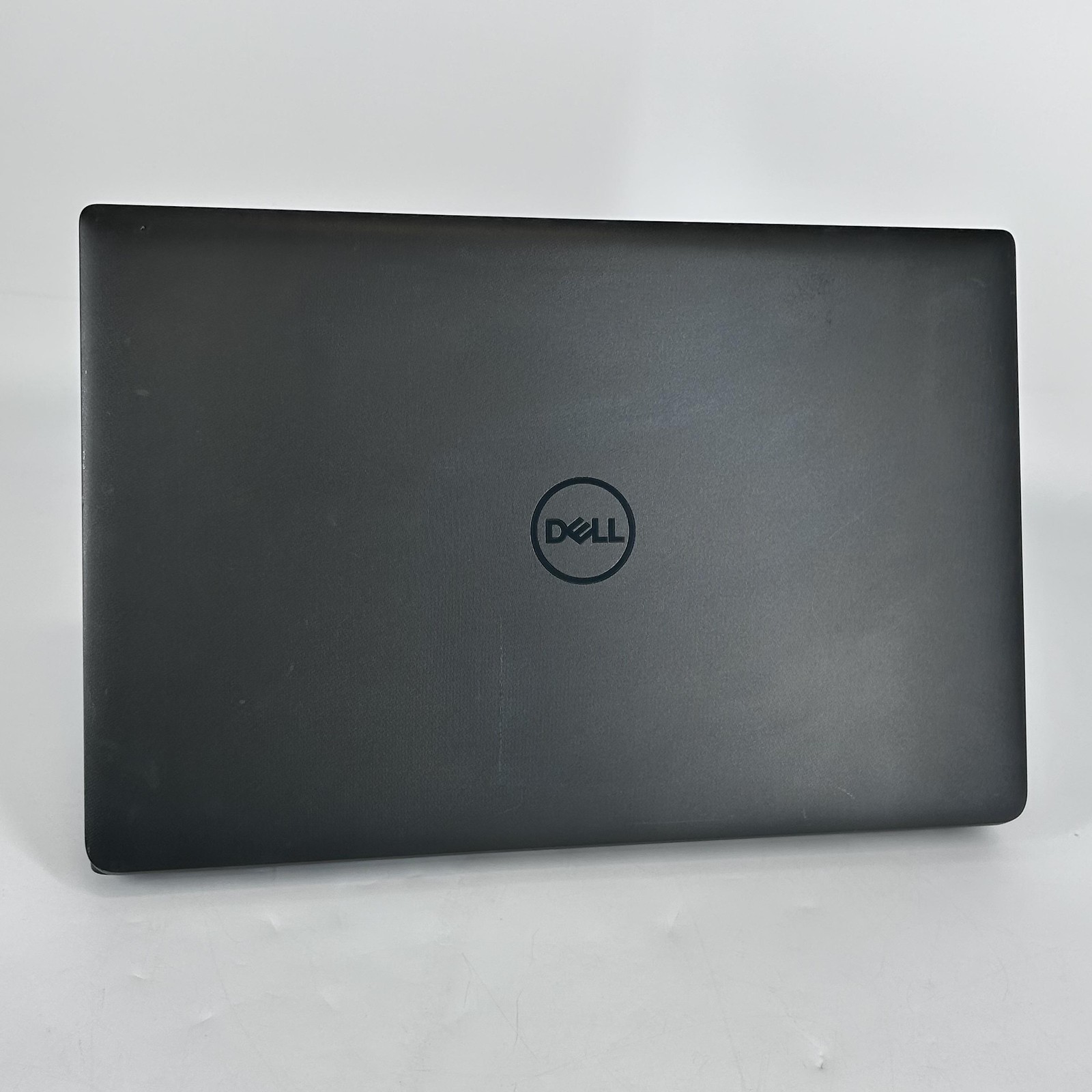 Dell Latitude 3540 15.6 Gray FHD 1.3 GHz i5-1335U 16GB RAM 256GB SSD Good