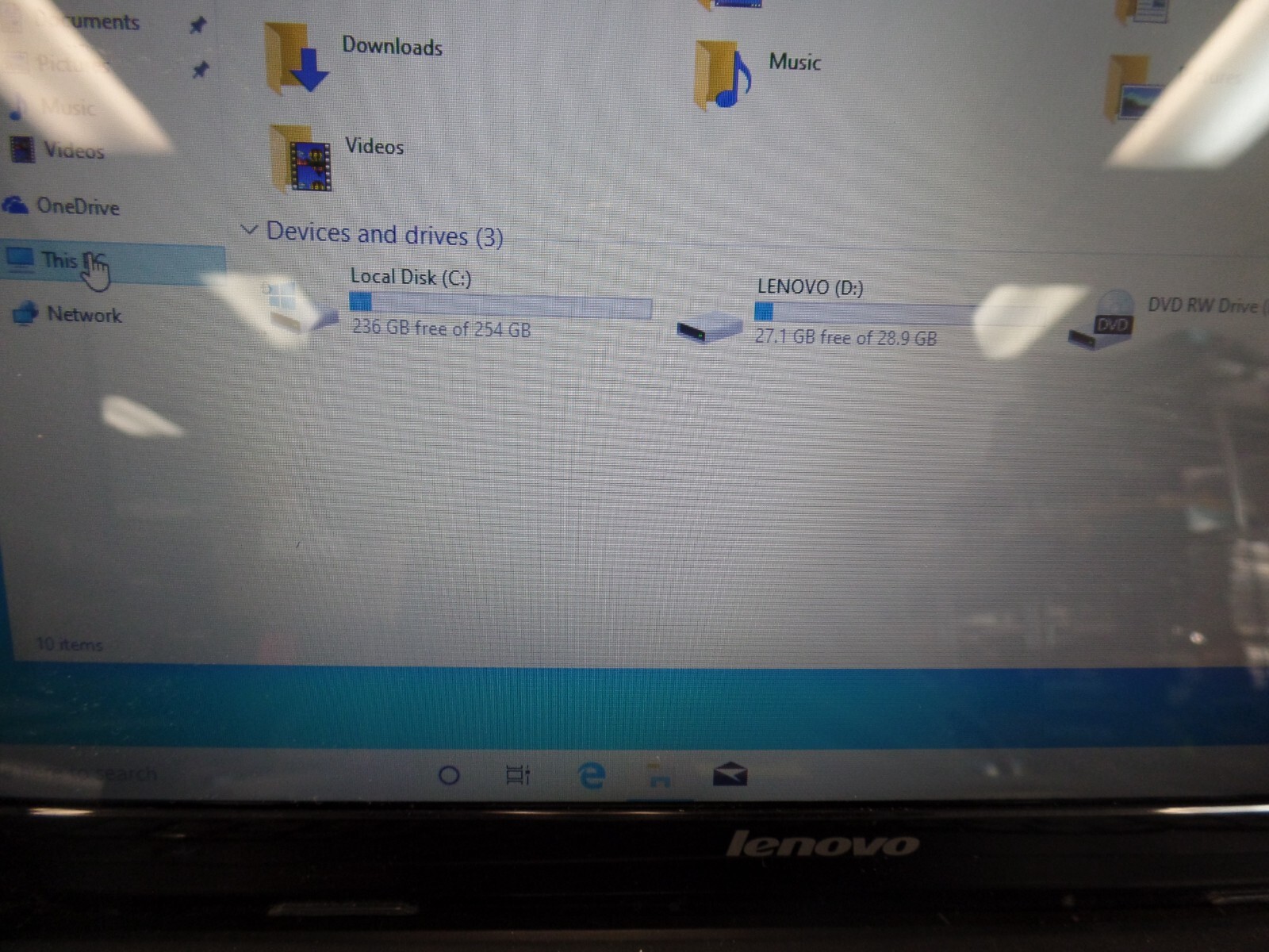 PARTS/REPAIR Lenovo B575 15.6″ AMD E450 Radeon 1.65GHz 4GB RAM 250gb HDD