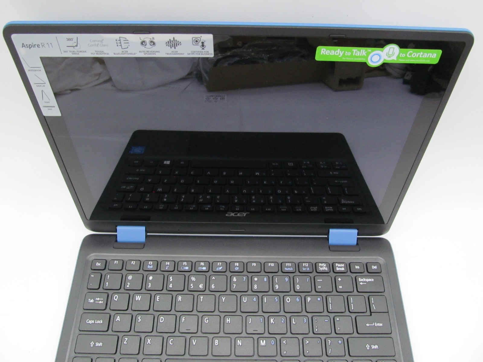 Acer Aspire R 11 R3-131T-P7HA 11.6″ Signature Edition Laptop, Windows 10