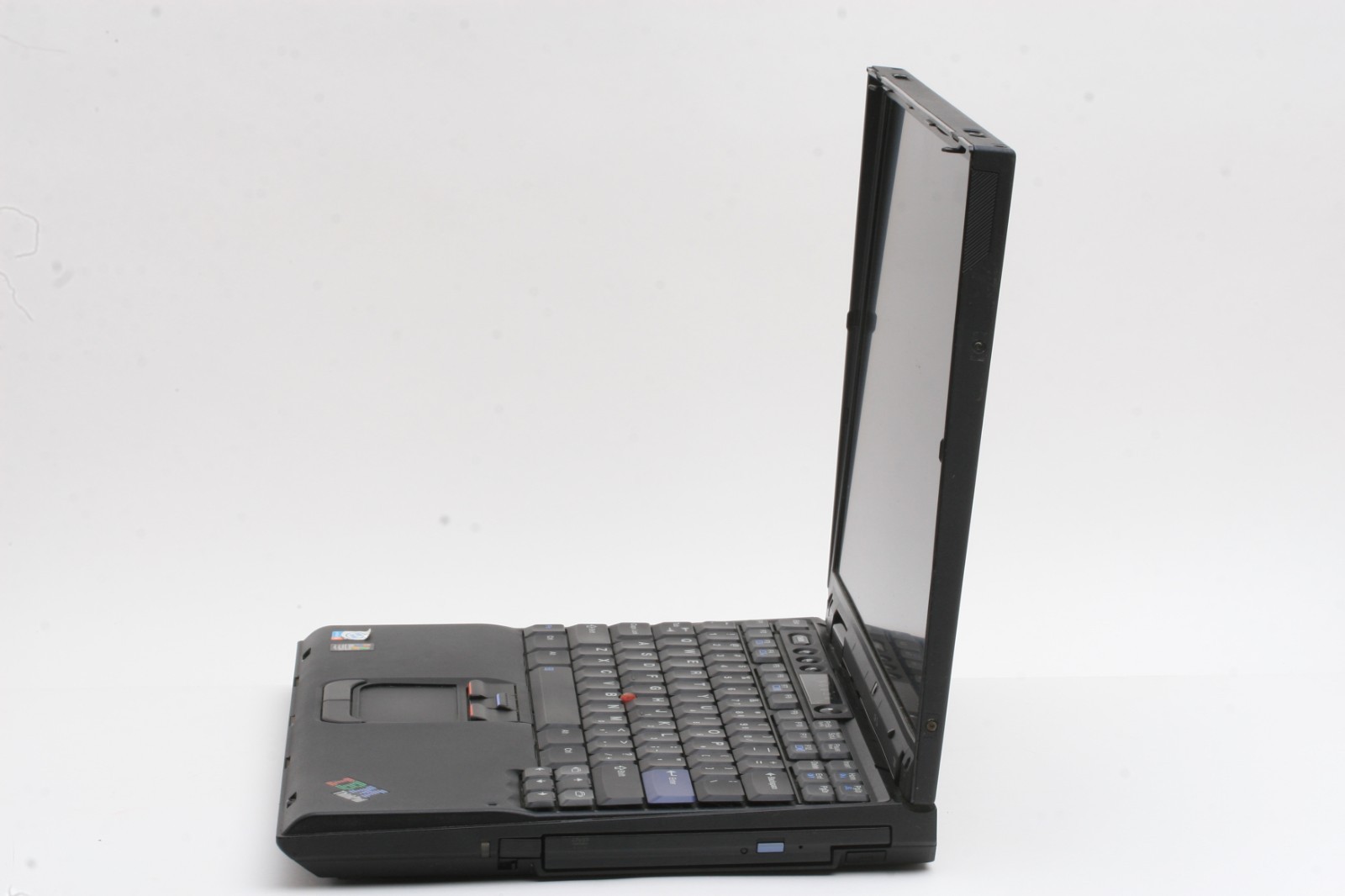 IBM T30 Windows XP Laptop with Charger, Floppy Disk Drive, DC/DVD Drive