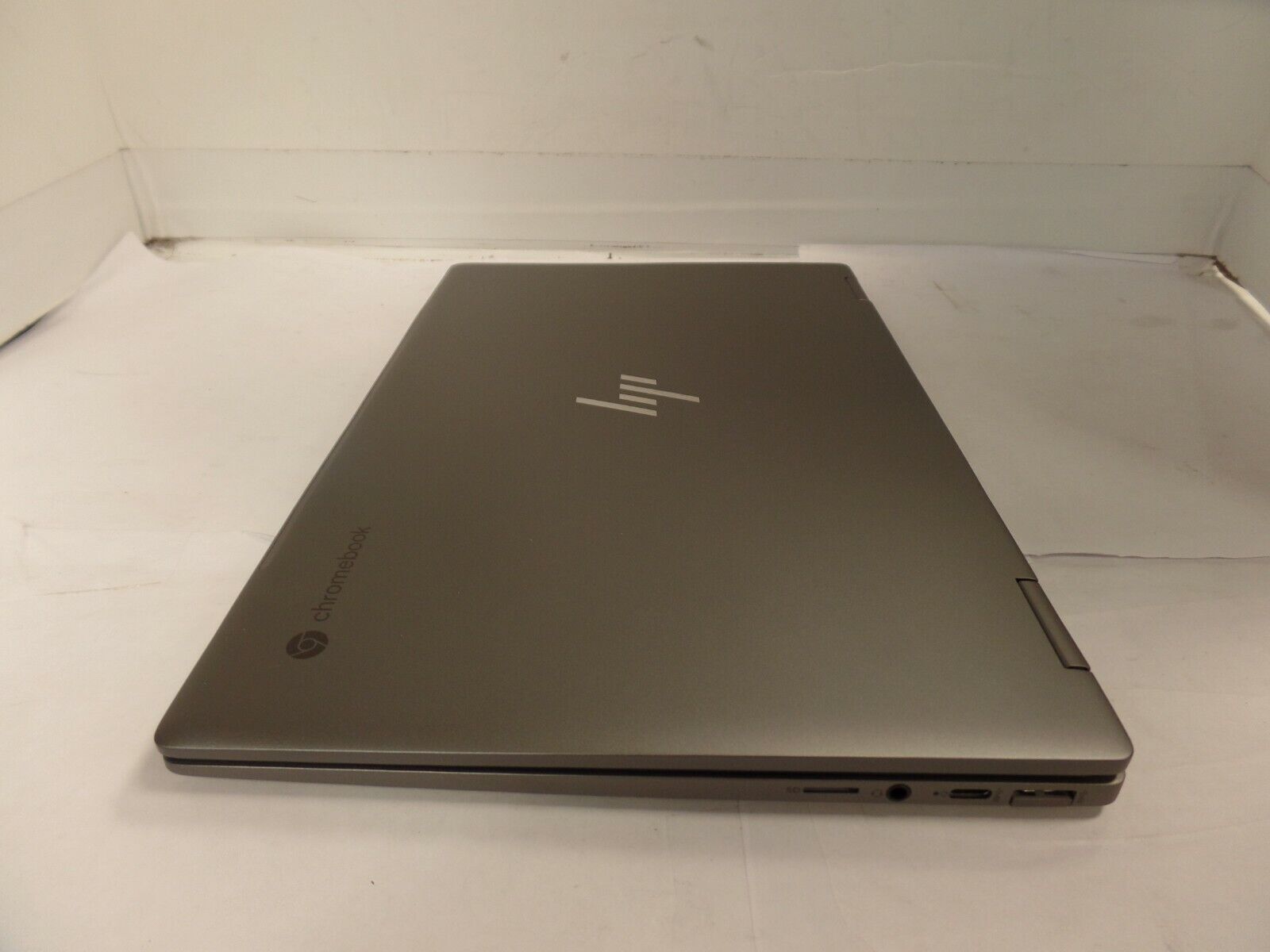 HP Chromebook 14c-ca0053dx 14″ FHD i3-10110U 2.1GHz 8GB 64GB eMMC AS IS CRACKED