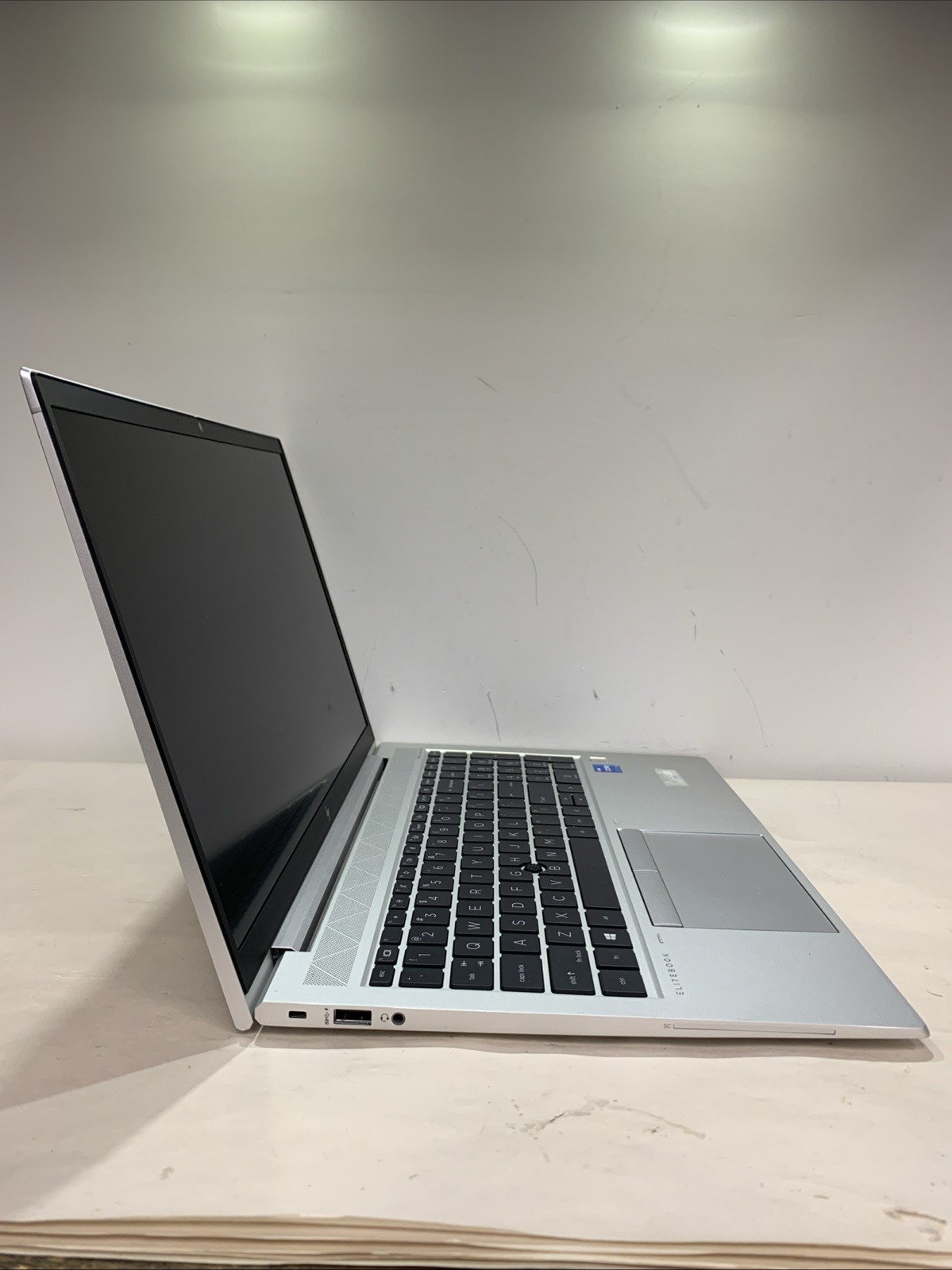 HP EliteBook 850 G8 i5-1135G7 16GB RAM 256GB SSD Win 11 Pro | READ DESCRIPTION