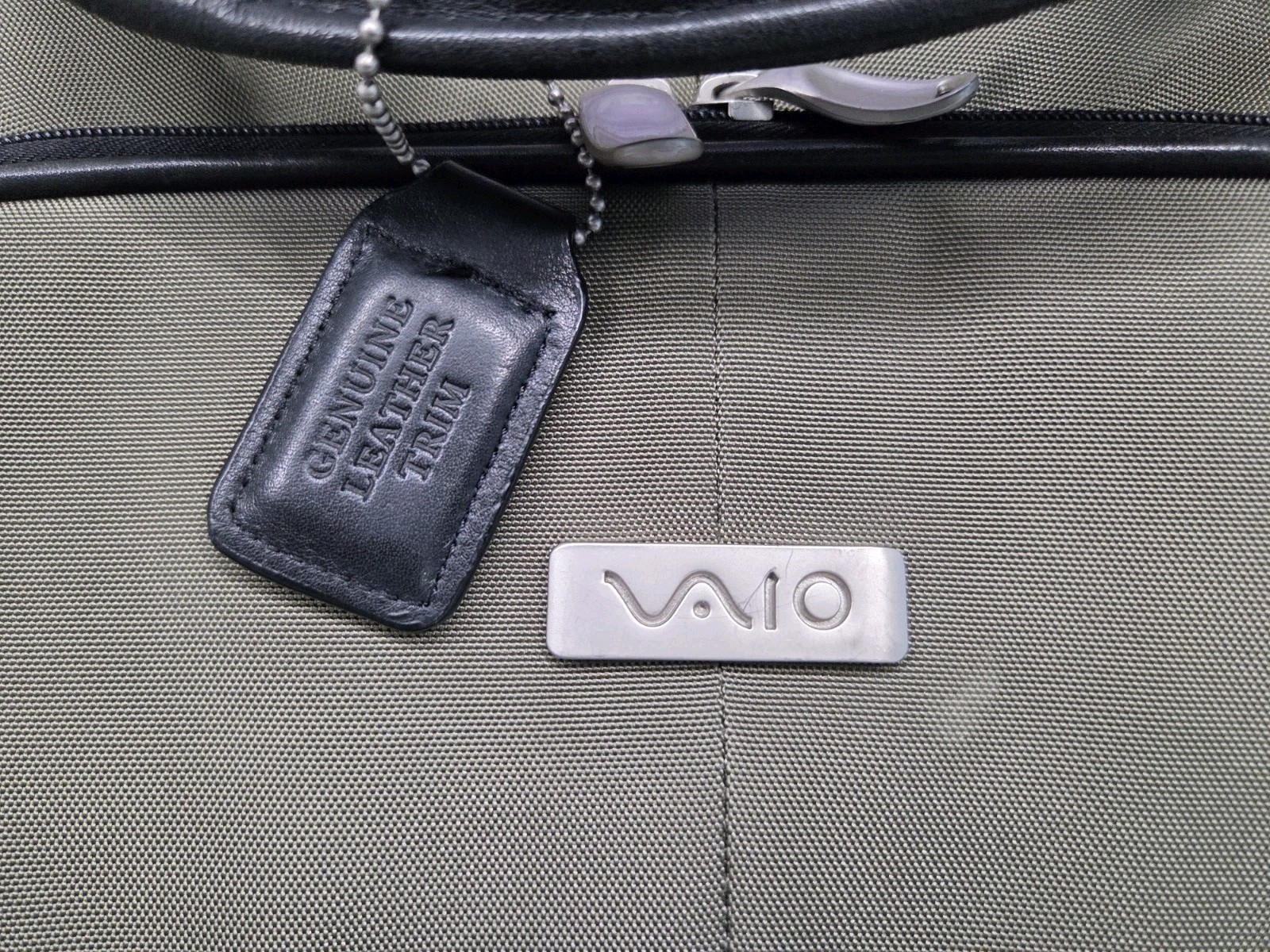 Sony VAIO VPCSA i7 2640m 8gb Ram AMD Radeon 6630m Gpu With Charger & Vaio Bag