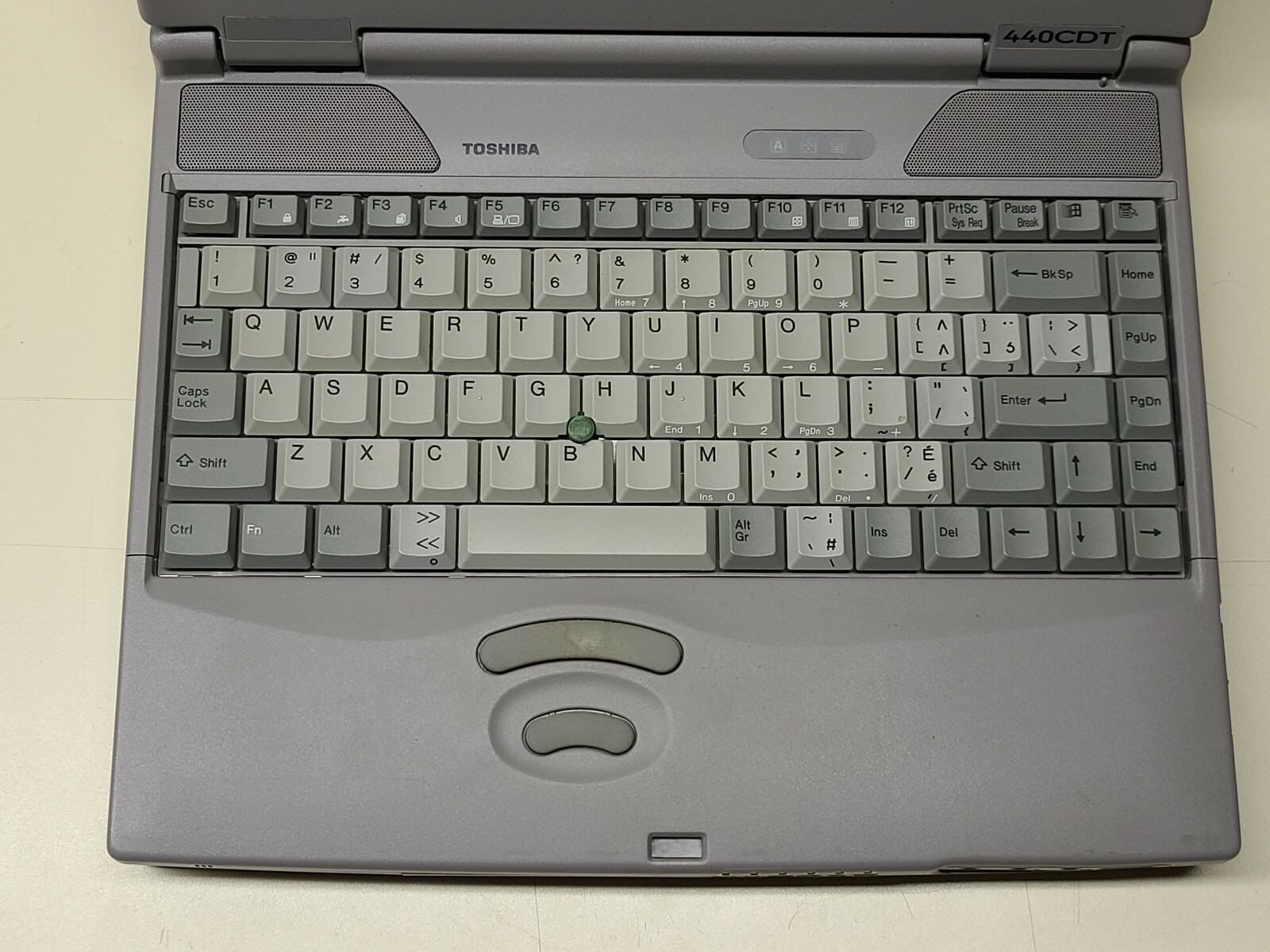 Toshiba Satellite Pro 440CDT Pentium 133 MMX + 32MB + 0GB *READ*