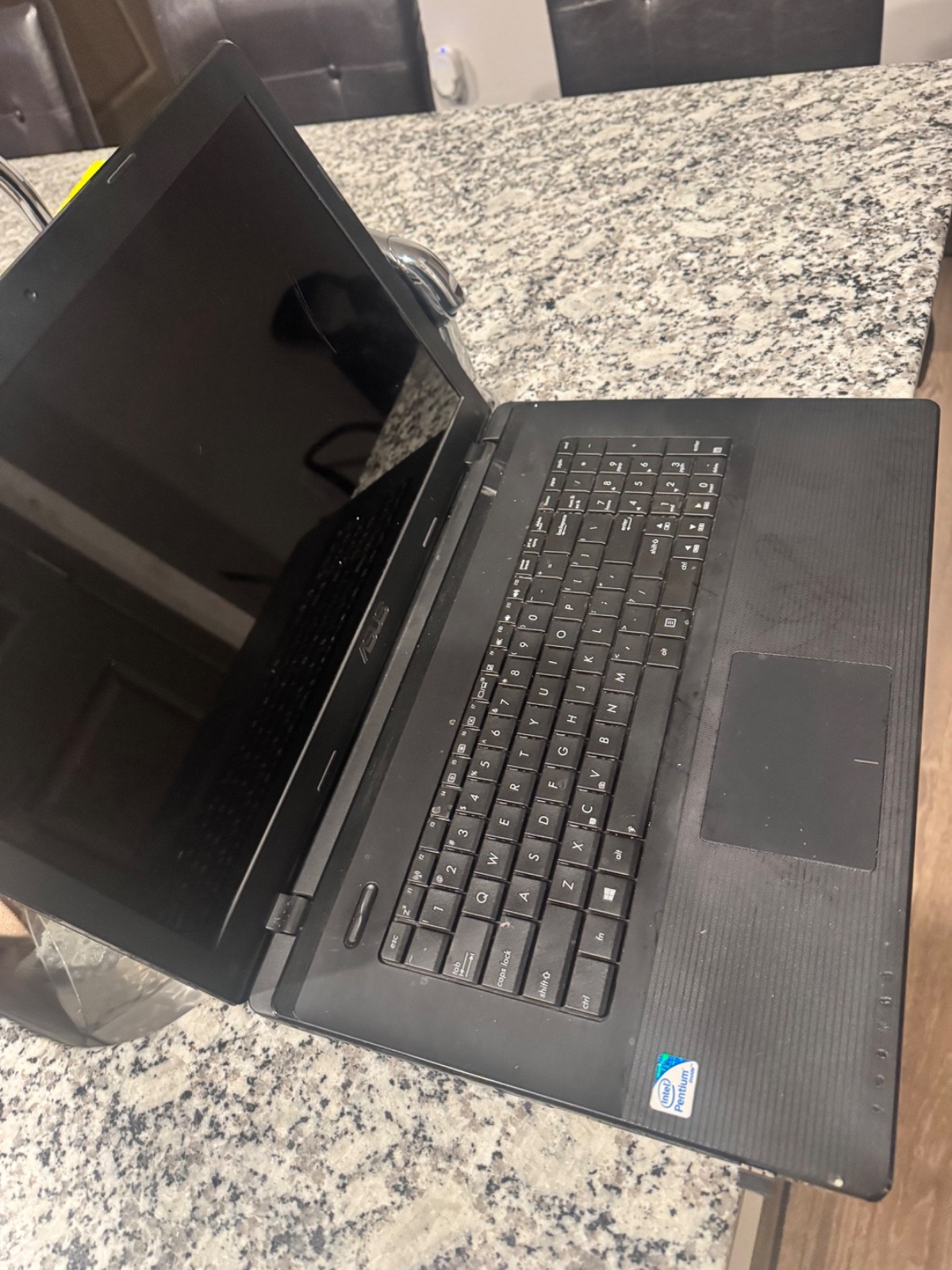 ASUS X551MA 15.6in. (500GB, Intel Celeron, 1.86GHz, 4GB) Notebook/Laptop – Black