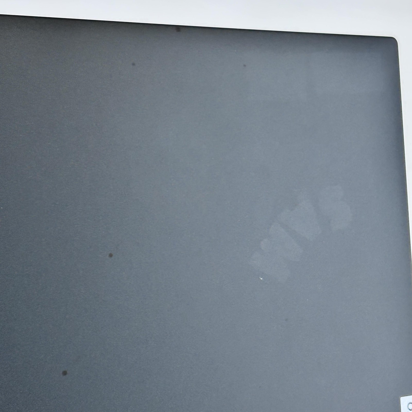 Lenovo ThinkPad T14 Gen 3 FHD+ TOUCH Ryzen 5 PRO 6650U 16GB 256GB Specks on LCD