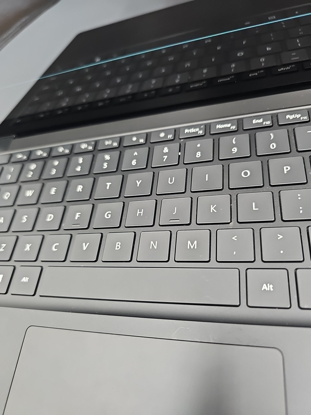 Microsoft Surface 4 Laptop Intel Core i7-1187G7 3.00 GHz 16GB 512GB SSD **READ**