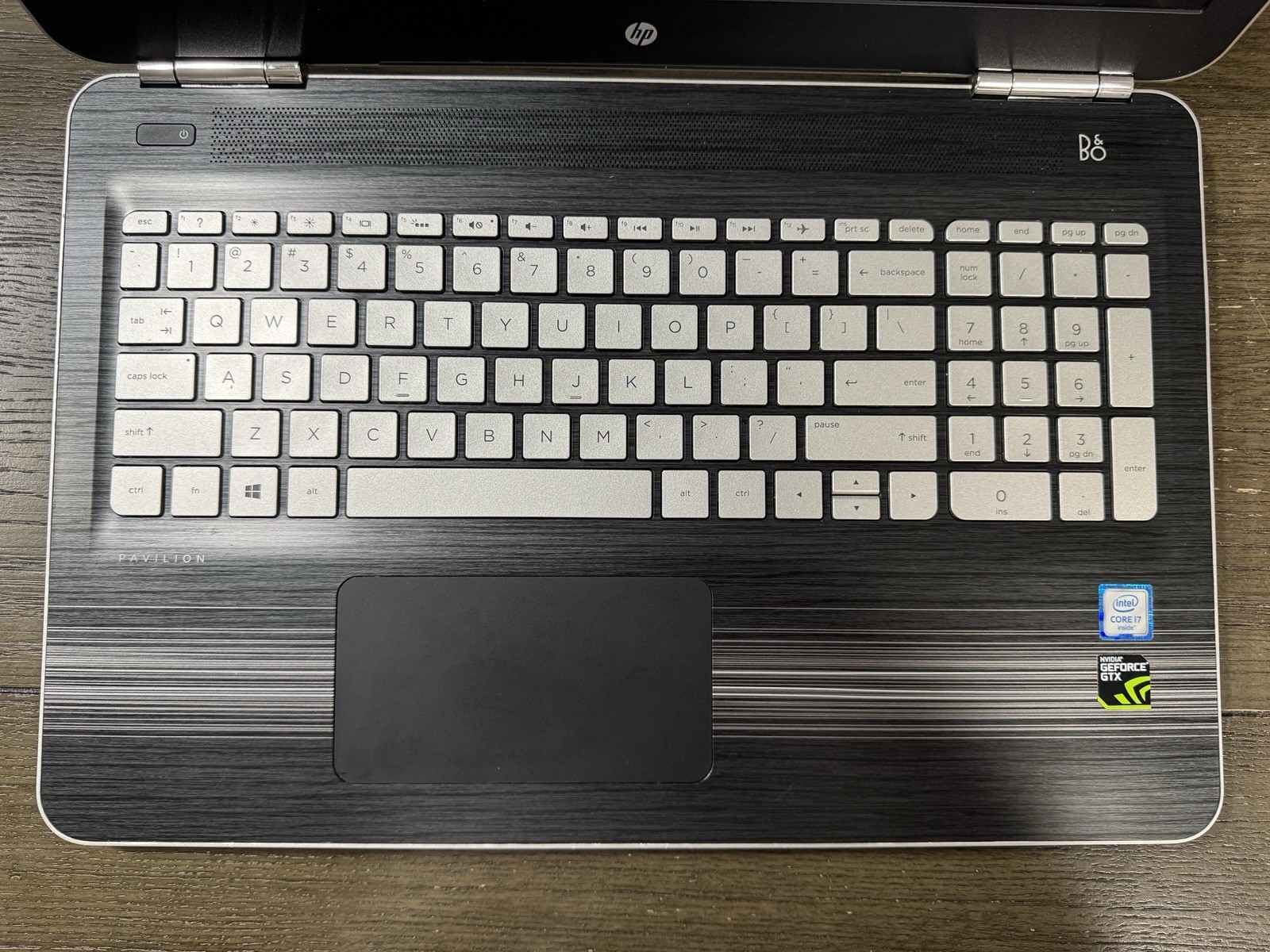 HP Pavilion HP 15-BC067NR | GTX 960M | i7 6700 | NO RAM/SSD **FOR PARTS**