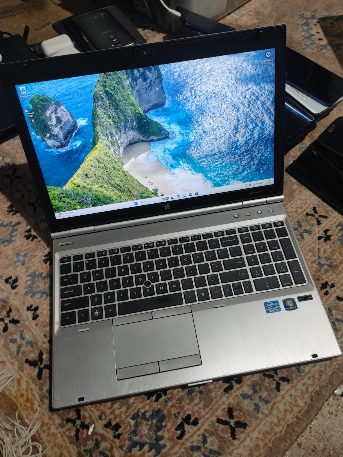 HP EliteBook 8560P Laptop 15.6″ i5 2520M, 8GB RAM, 250GB HDD, HD 6470M, Win 11