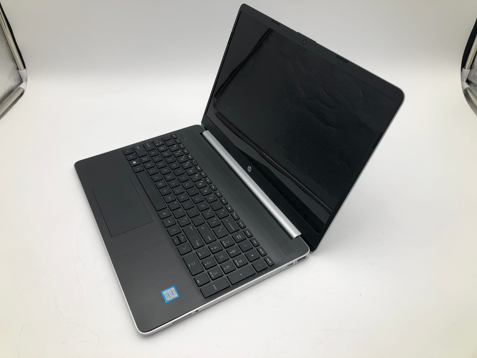 HP | HP Laptop 15-dy0xxx | i5-8265U | 16GB | 256GB NVMe | Win 11 | No Battery