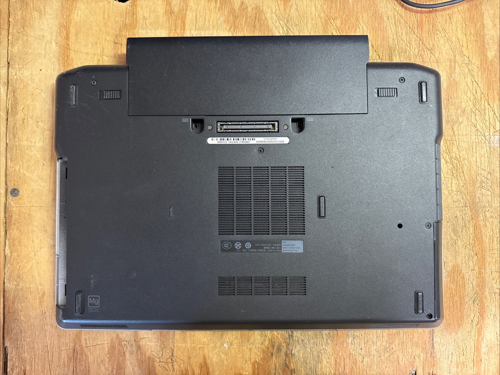 Dell Latitude E6430 14 Inch Laptop For Parts/Repair